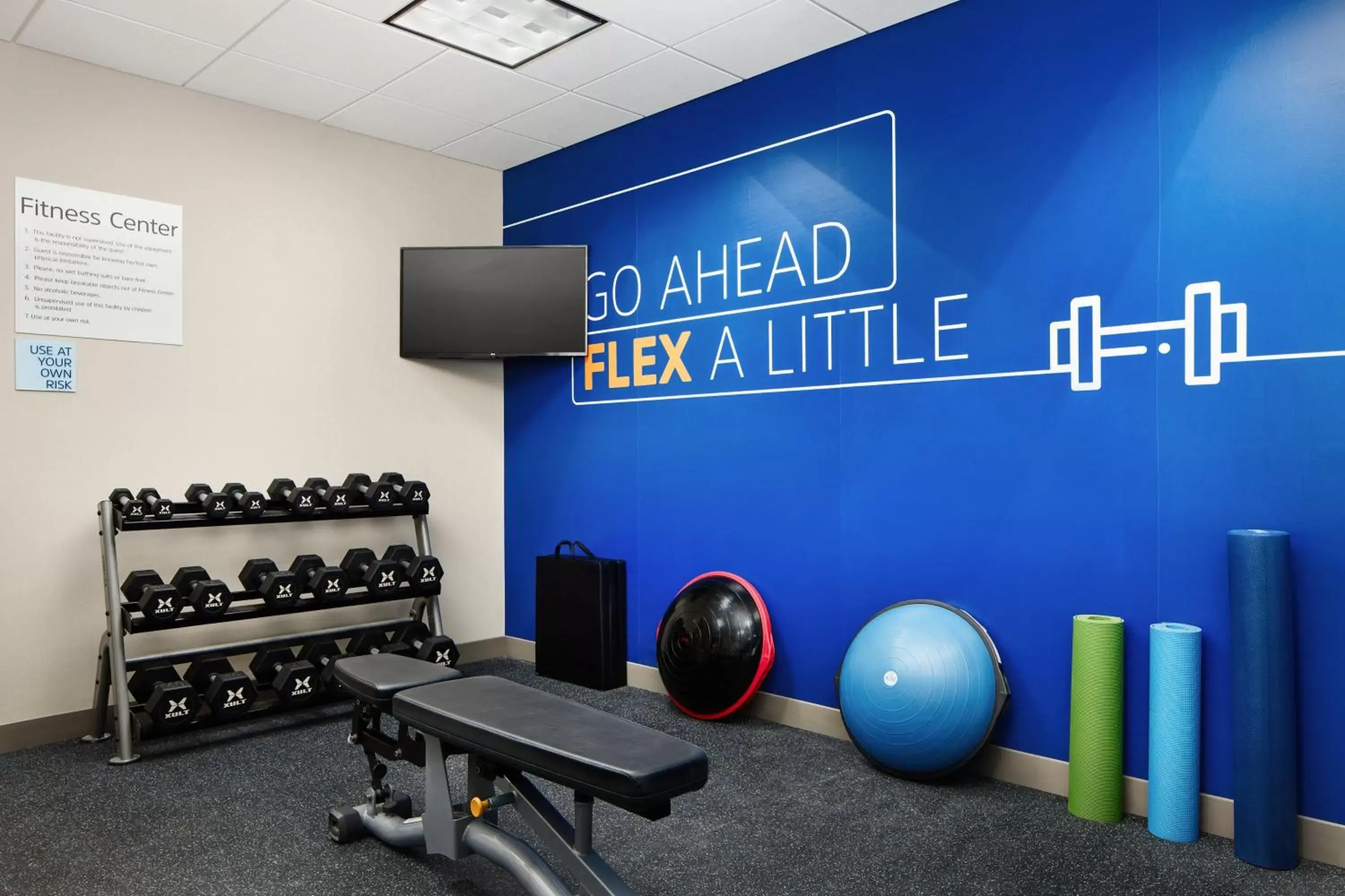 Fitness centre/facilities, Fitness Center/Facilities in Holiday Inn Express & Suites Bridgeport, an IHG Hotel