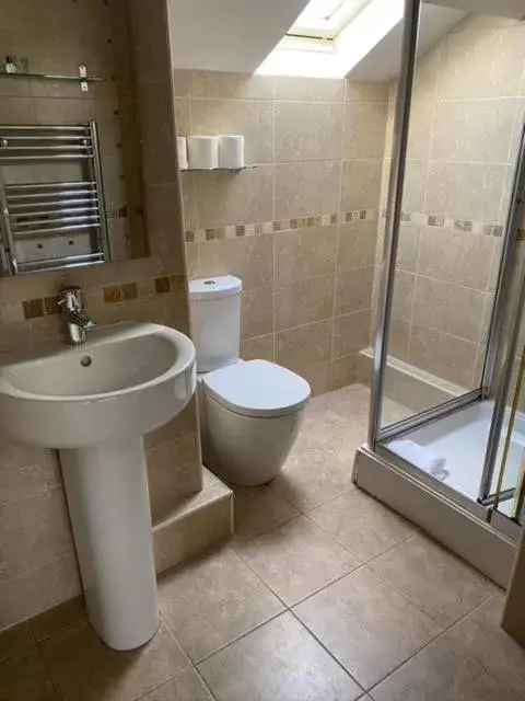 Bathroom in The Sun Inn