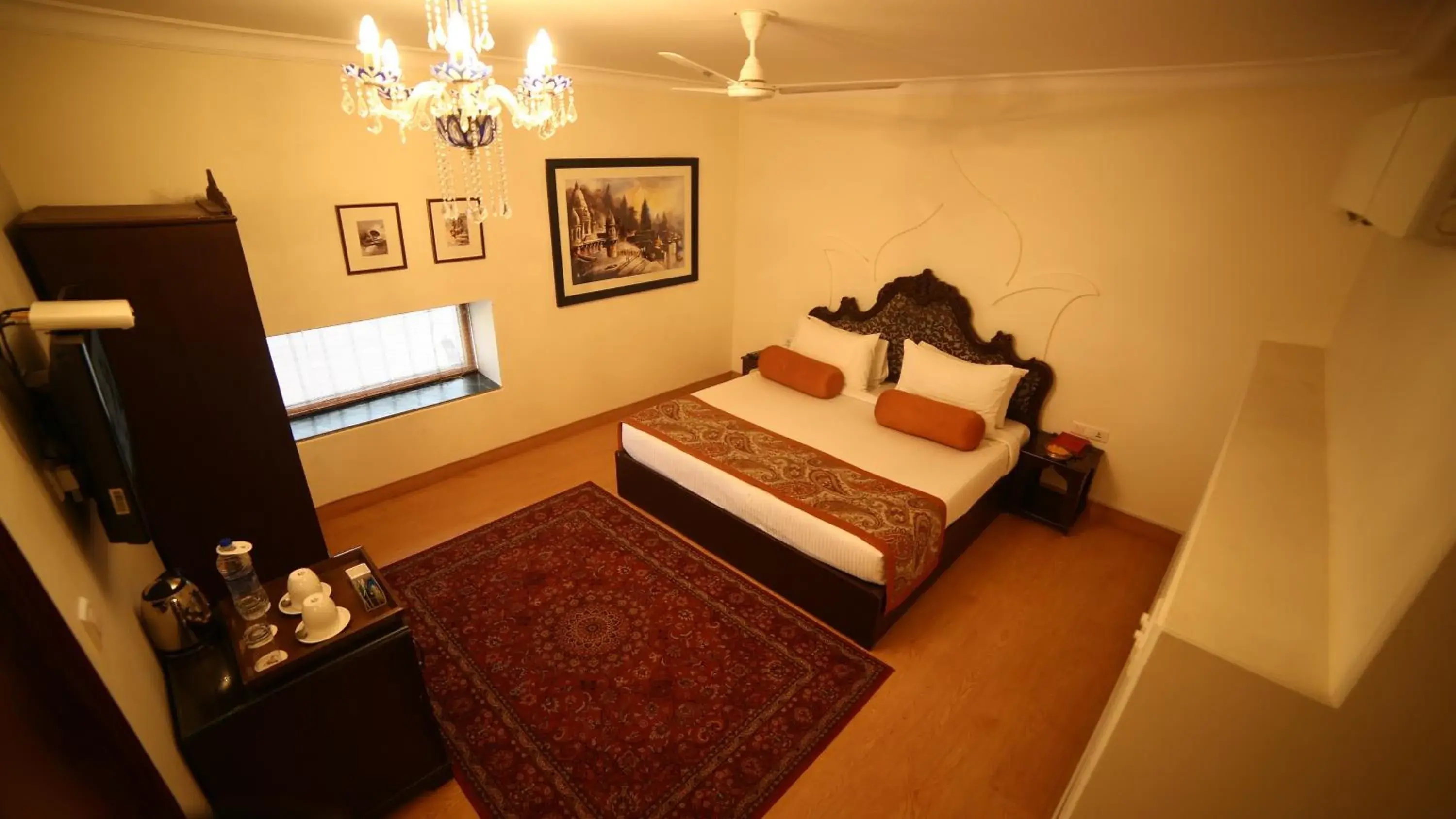 Bedroom in Suryauday Haveli - An Amritara Resort