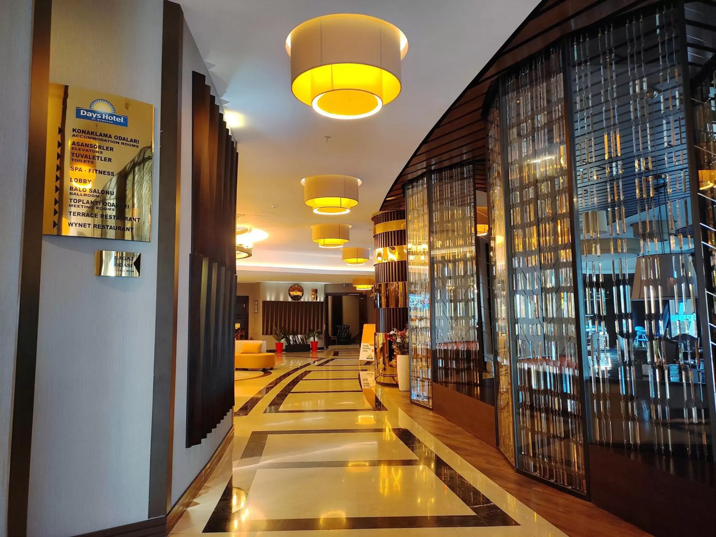 Restaurant/places to eat, Lobby/Reception in Days Hotel by Wyndham Istanbul Maltepe