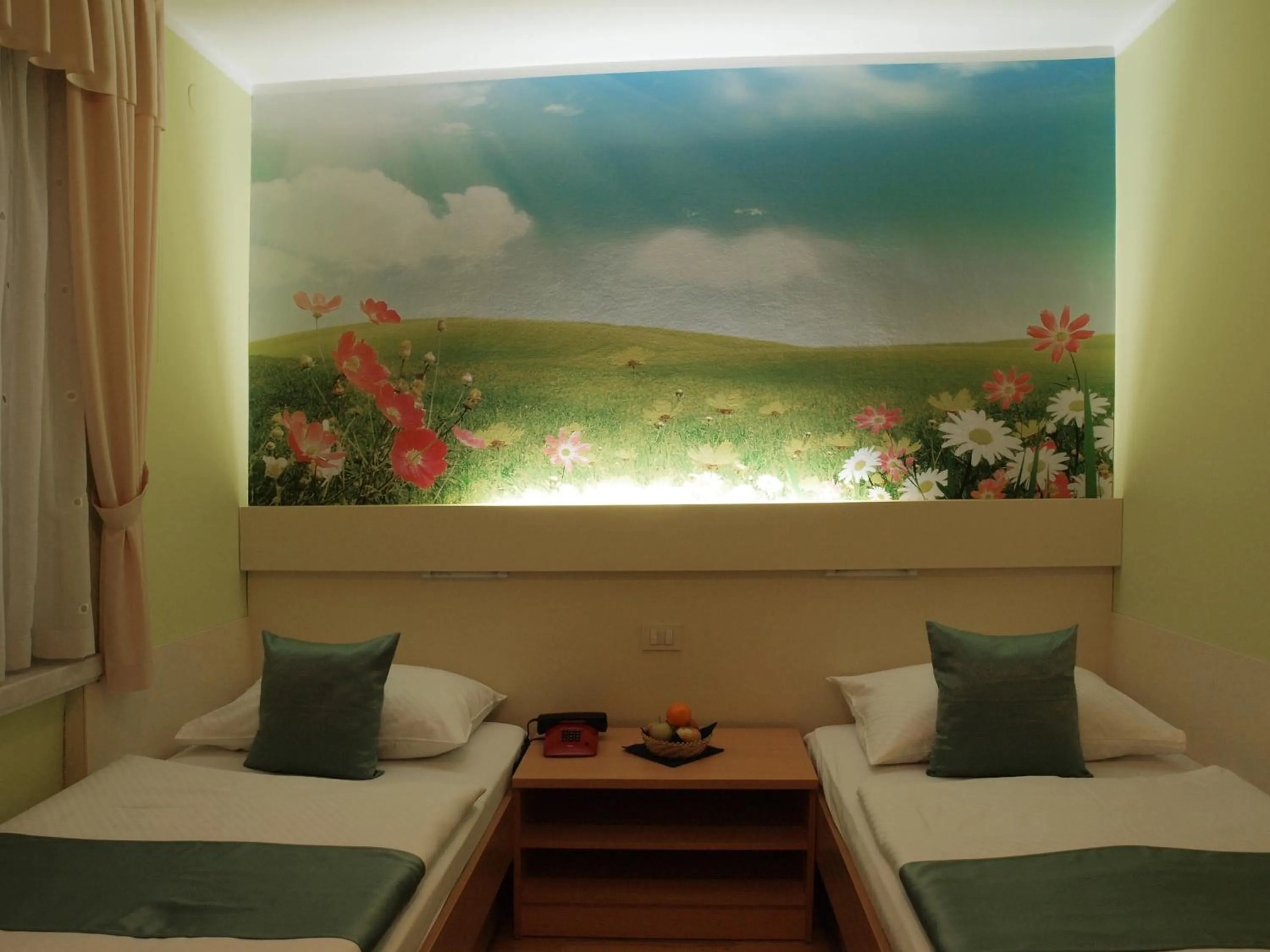 Bed in Hotel Tabor Maribor