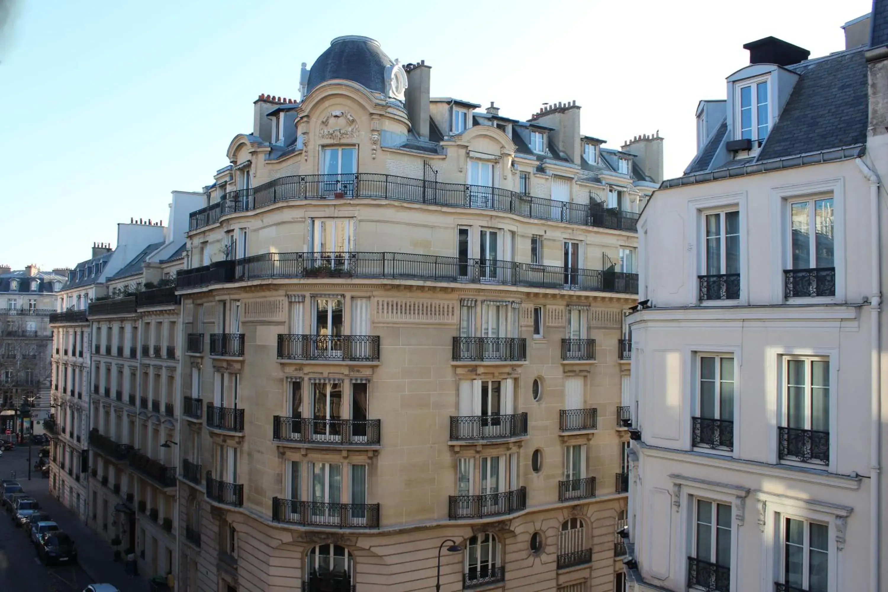Quiet street view, Property Building in Hôtel Bassano