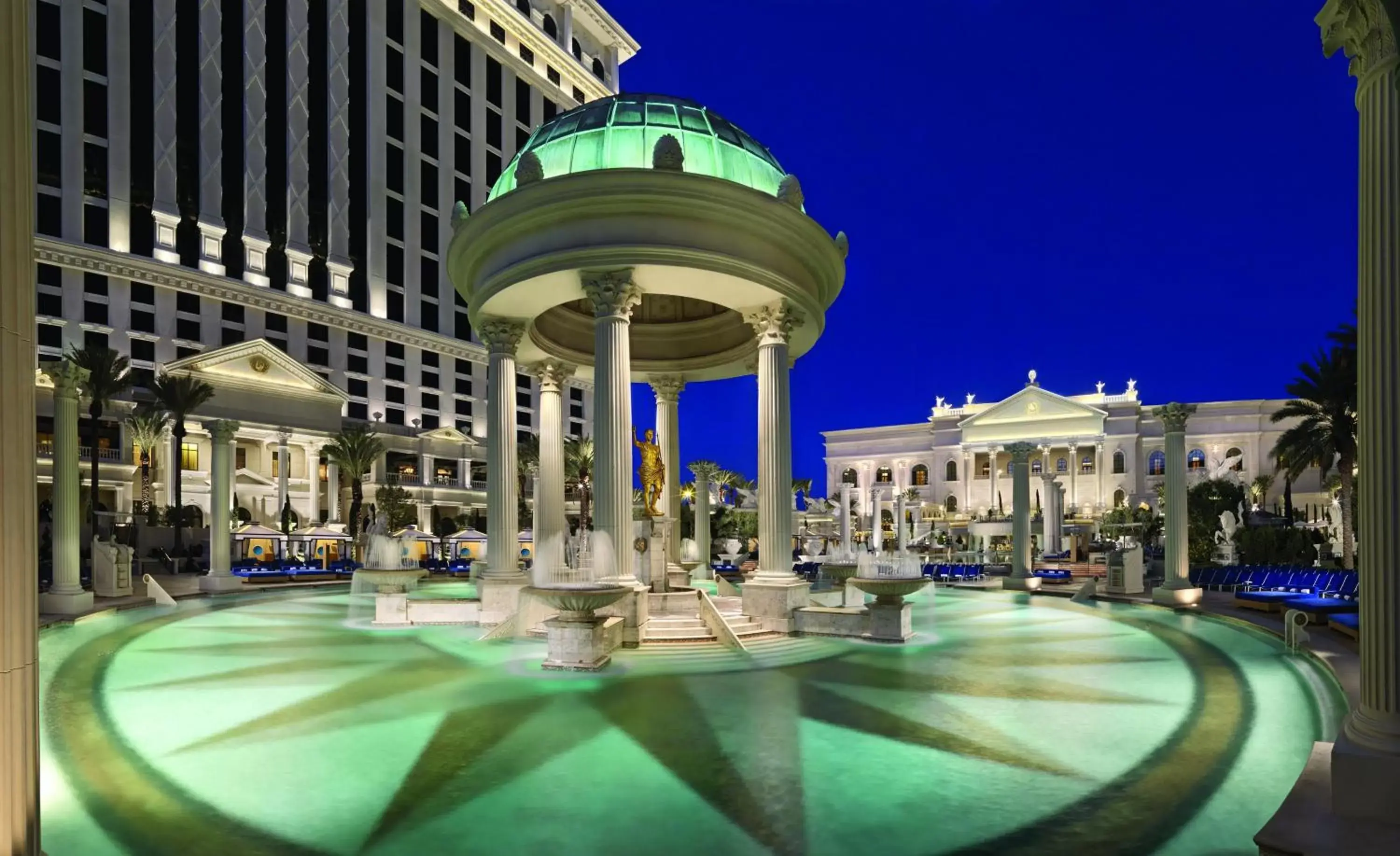 Night in Caesars Palace Hotel & Casino