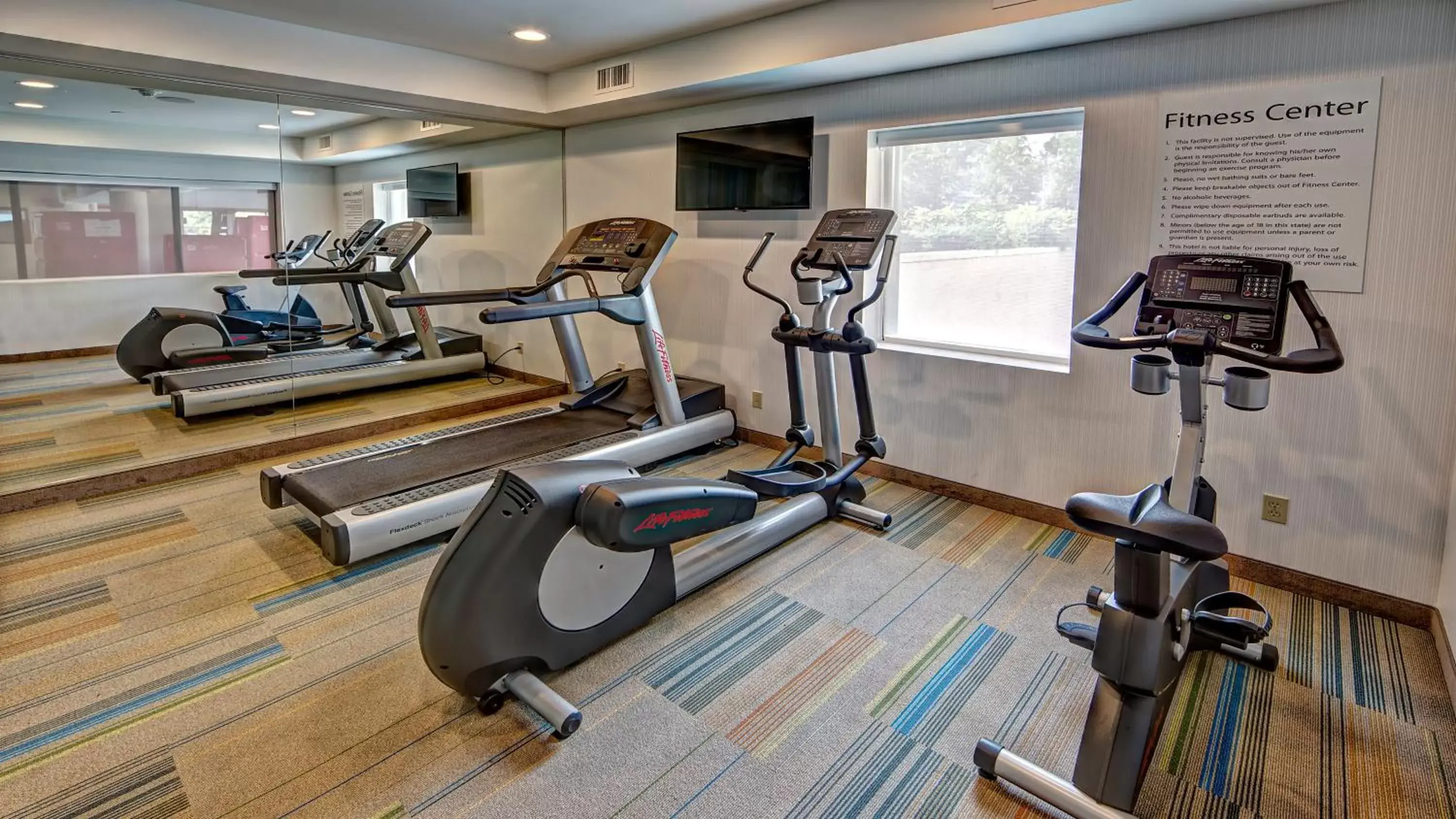 Fitness centre/facilities, Fitness Center/Facilities in Holiday Inn Express Roslyn, an IHG Hotel