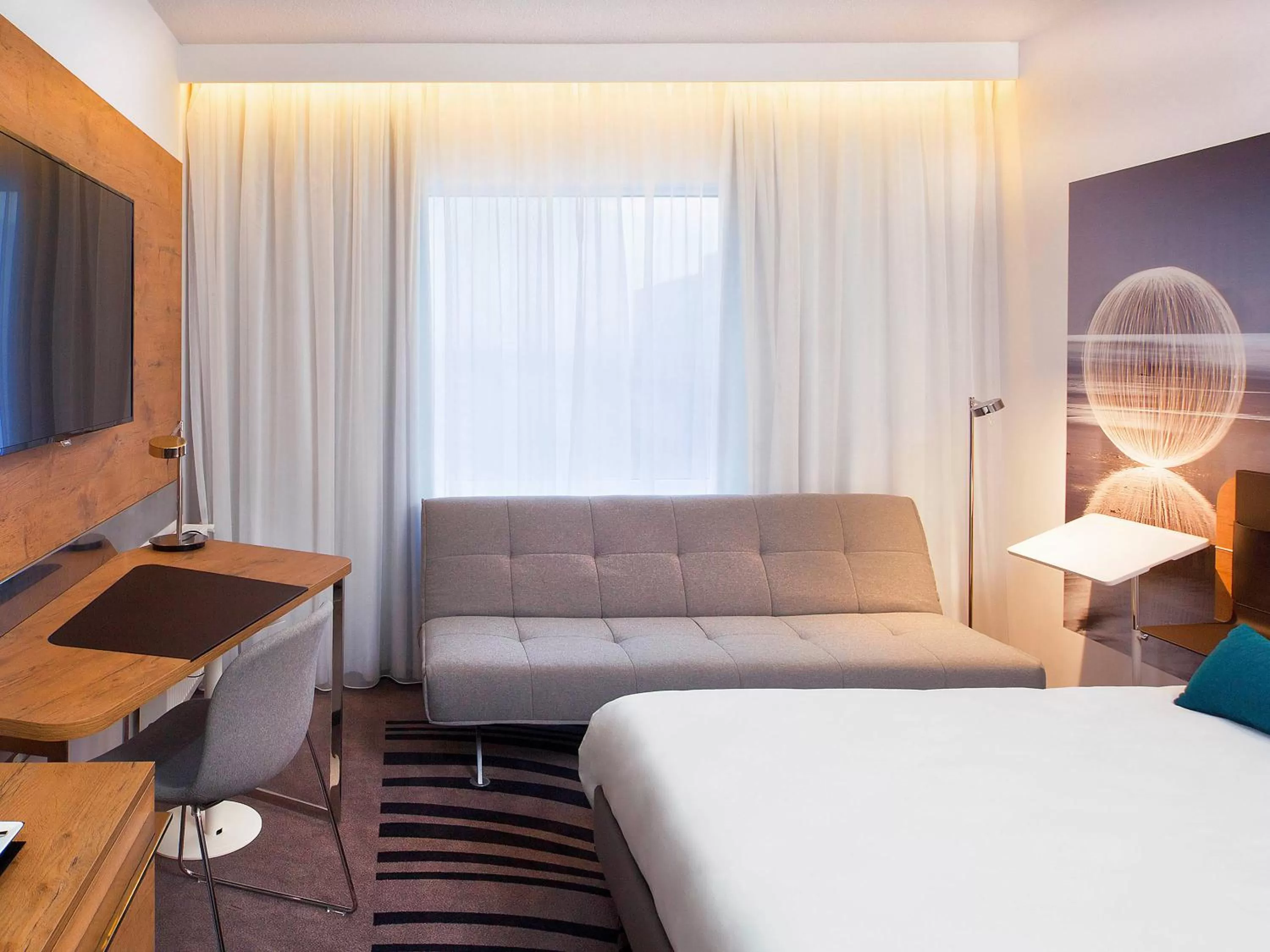 Bed in Novotel Wrocław Centrum