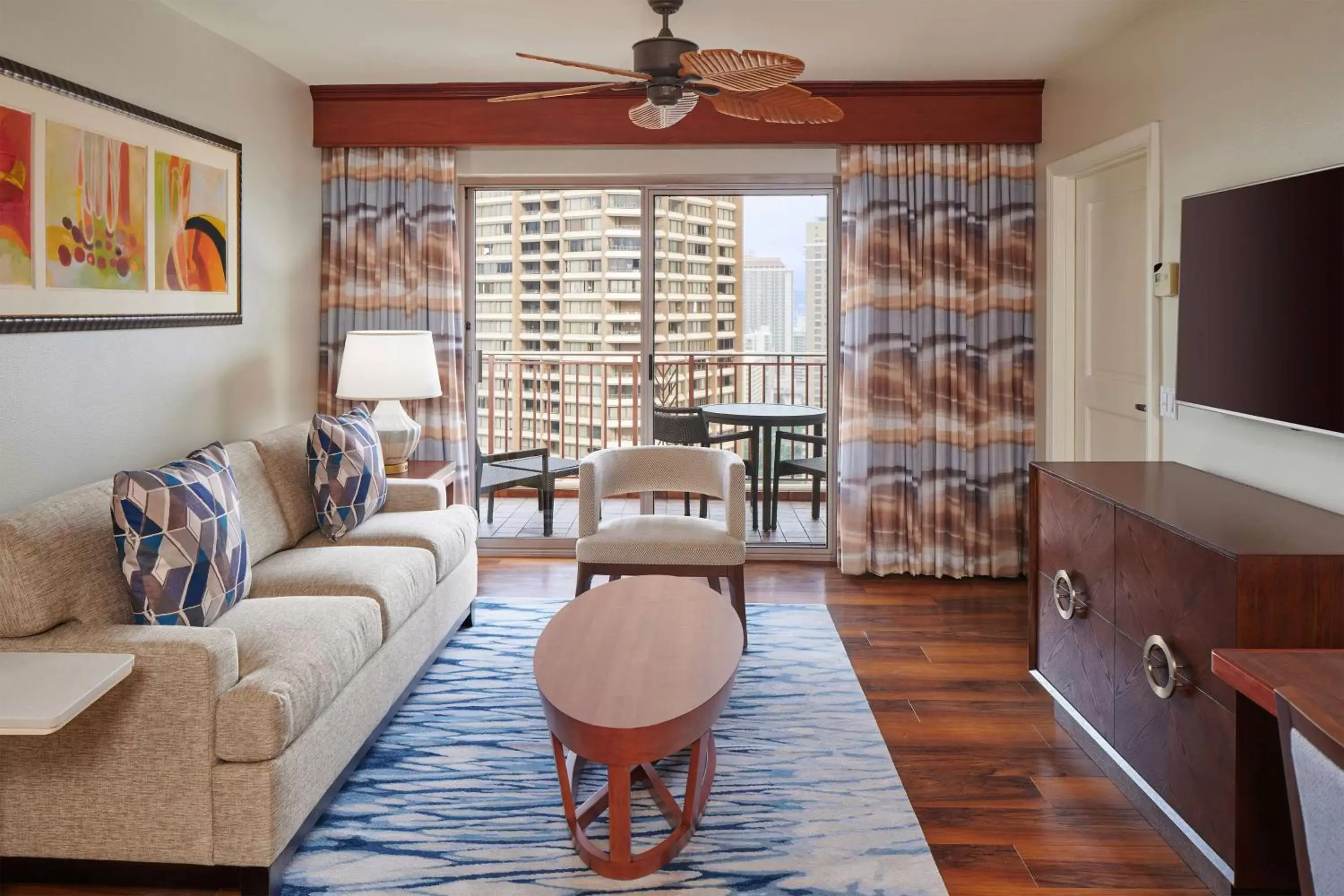 Living room, Seating Area in Hilton Grand Vacations Club Grand Waikikian Honolulu