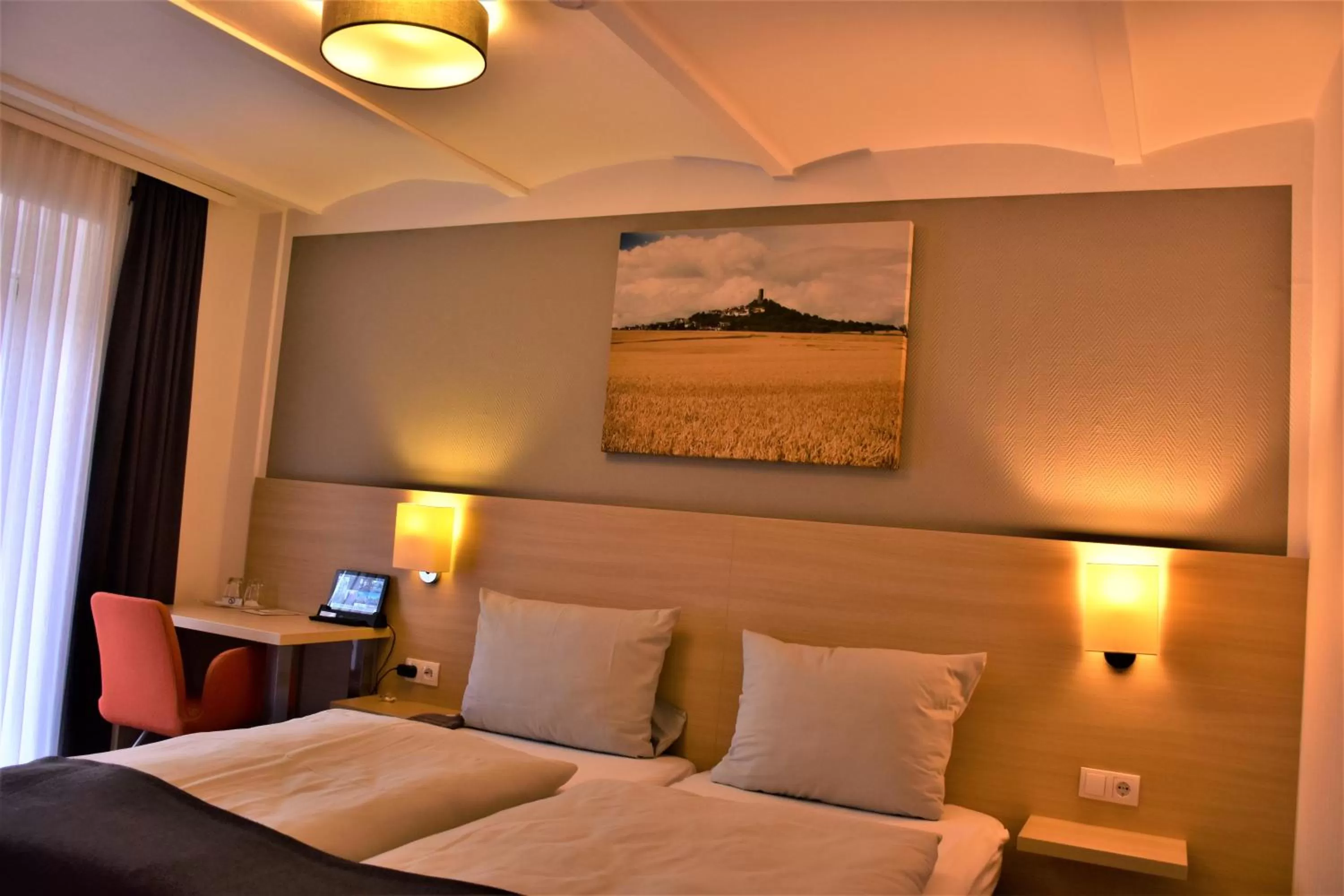 Photo of the whole room, Bed in Altes Eishaus, Hotel & Restaurant