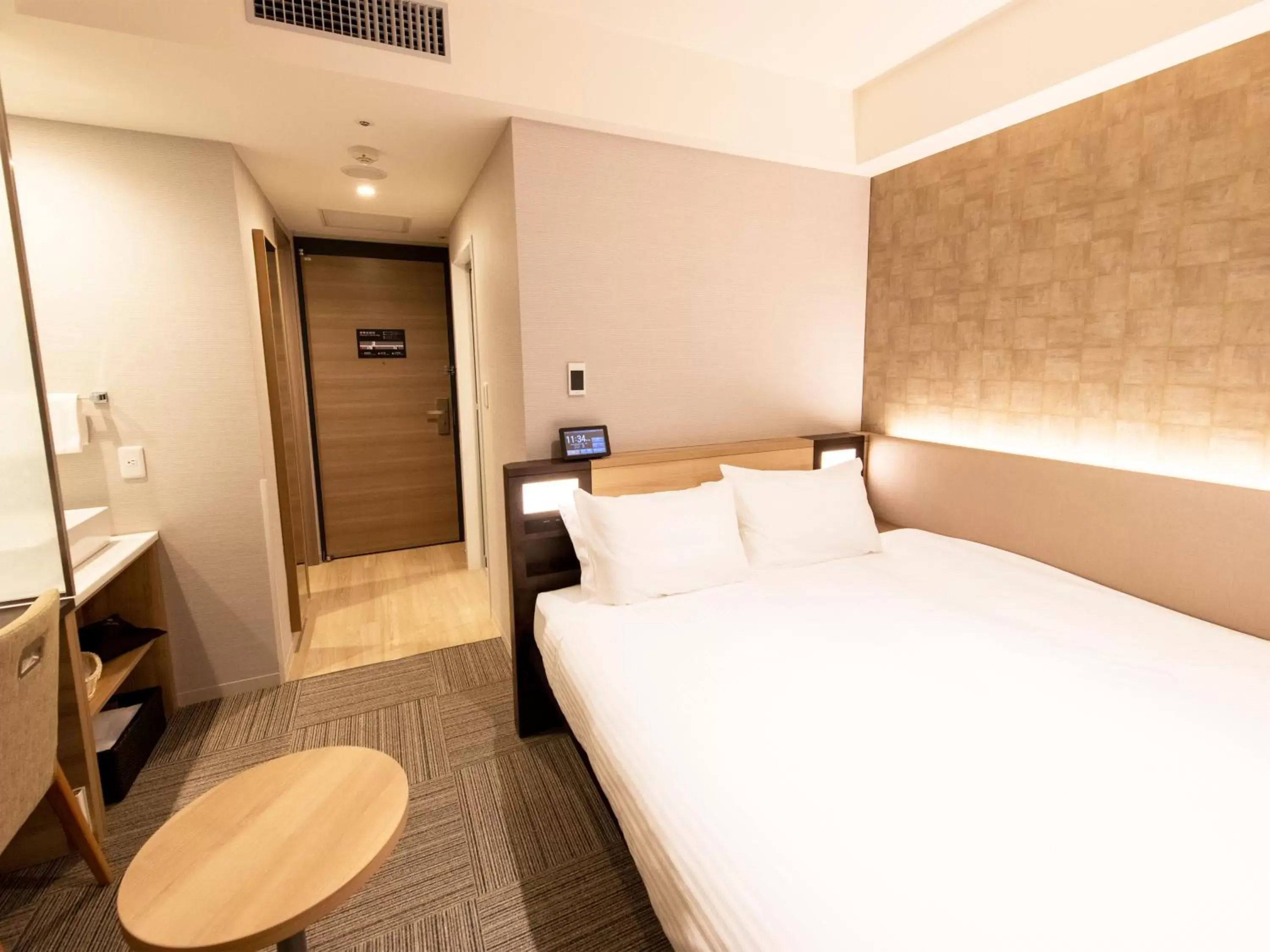 Photo of the whole room, Bed in Kawagoe Tobu Hotel