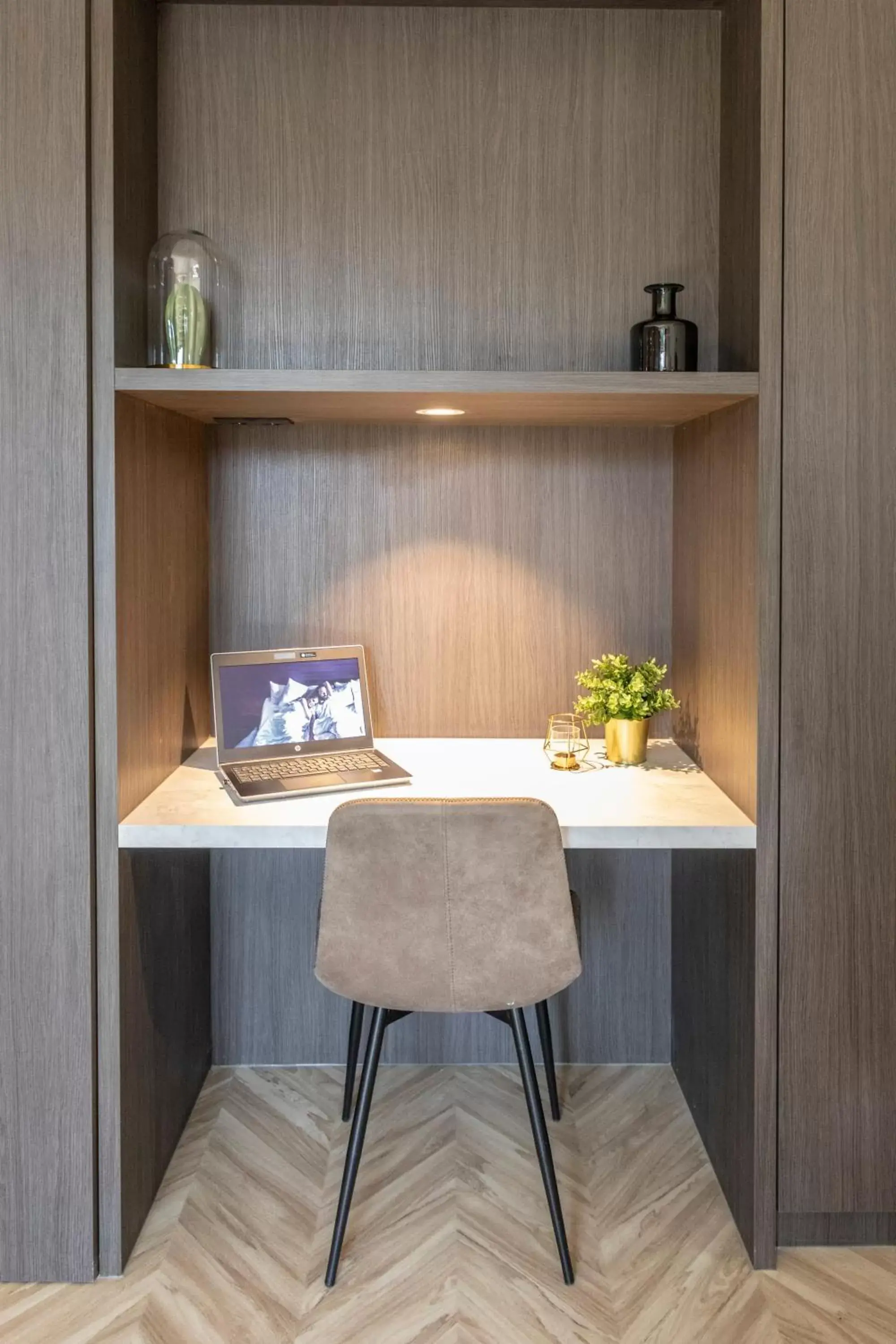 Superior Deluxe Double Room in M Hotel Superior Deluxe Double Room in M Hotel