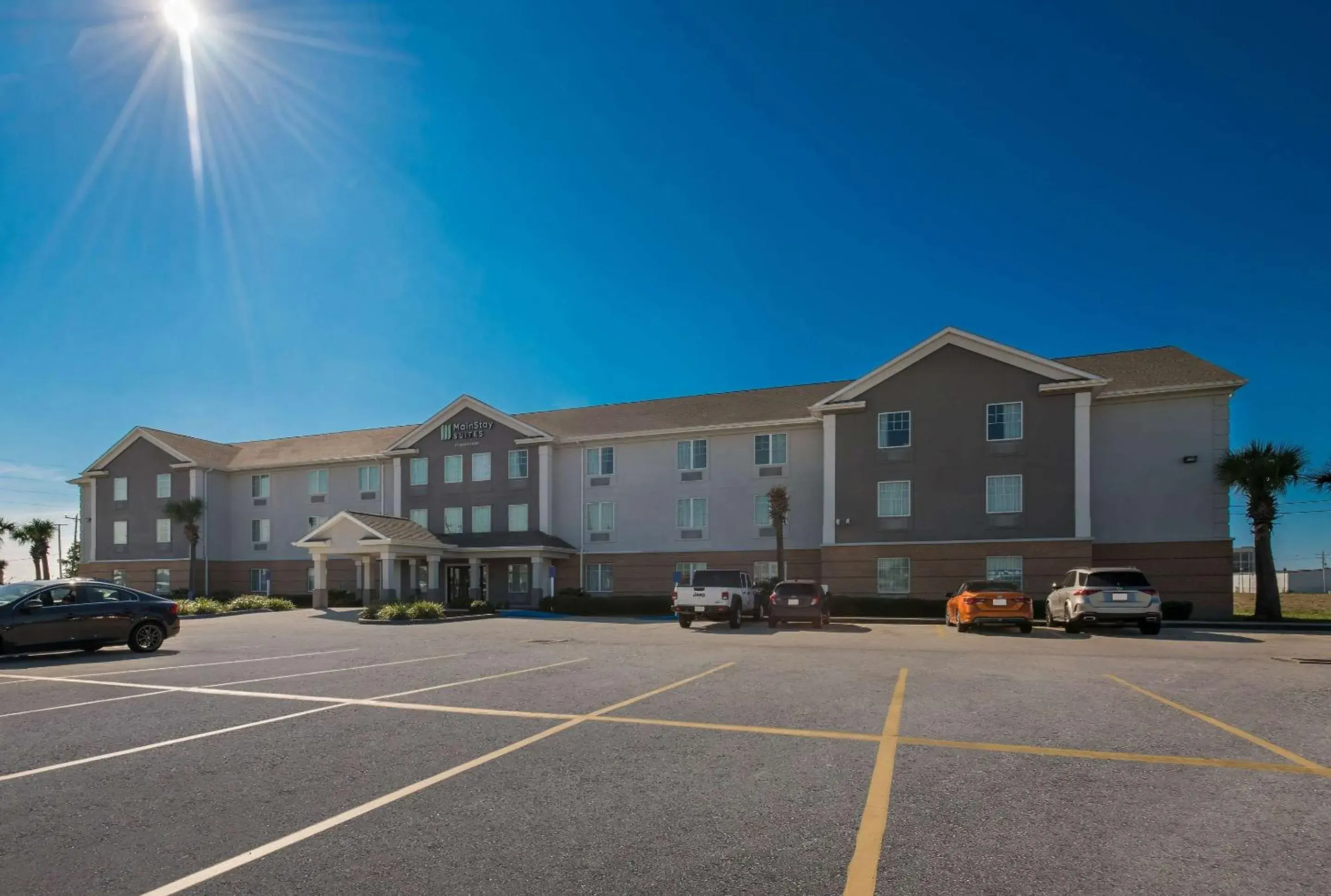 Property building in MainStay Suites Houma Property building in MainStay Suites Houma