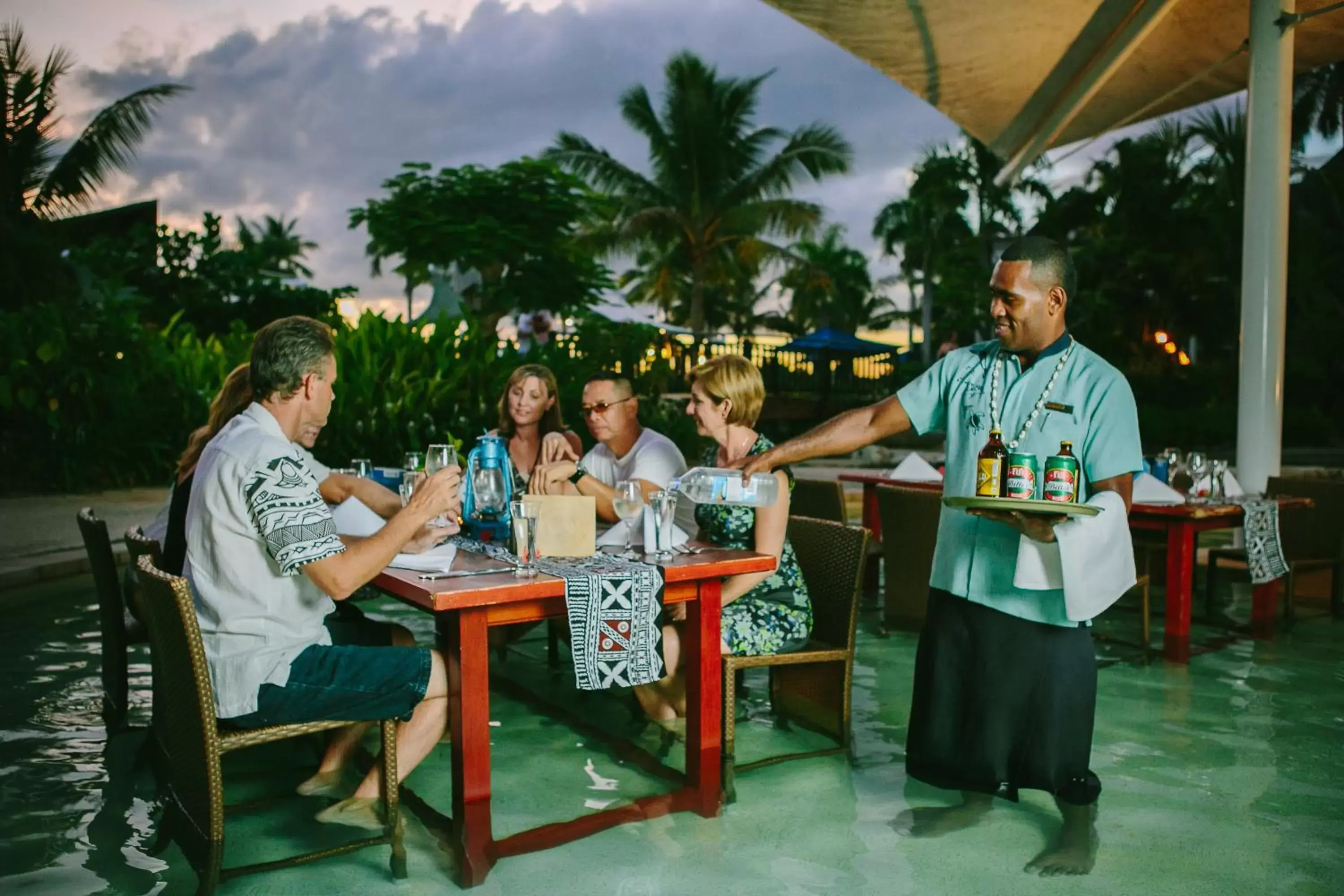 Restaurant/places to eat in Radisson Blu Resort Fiji