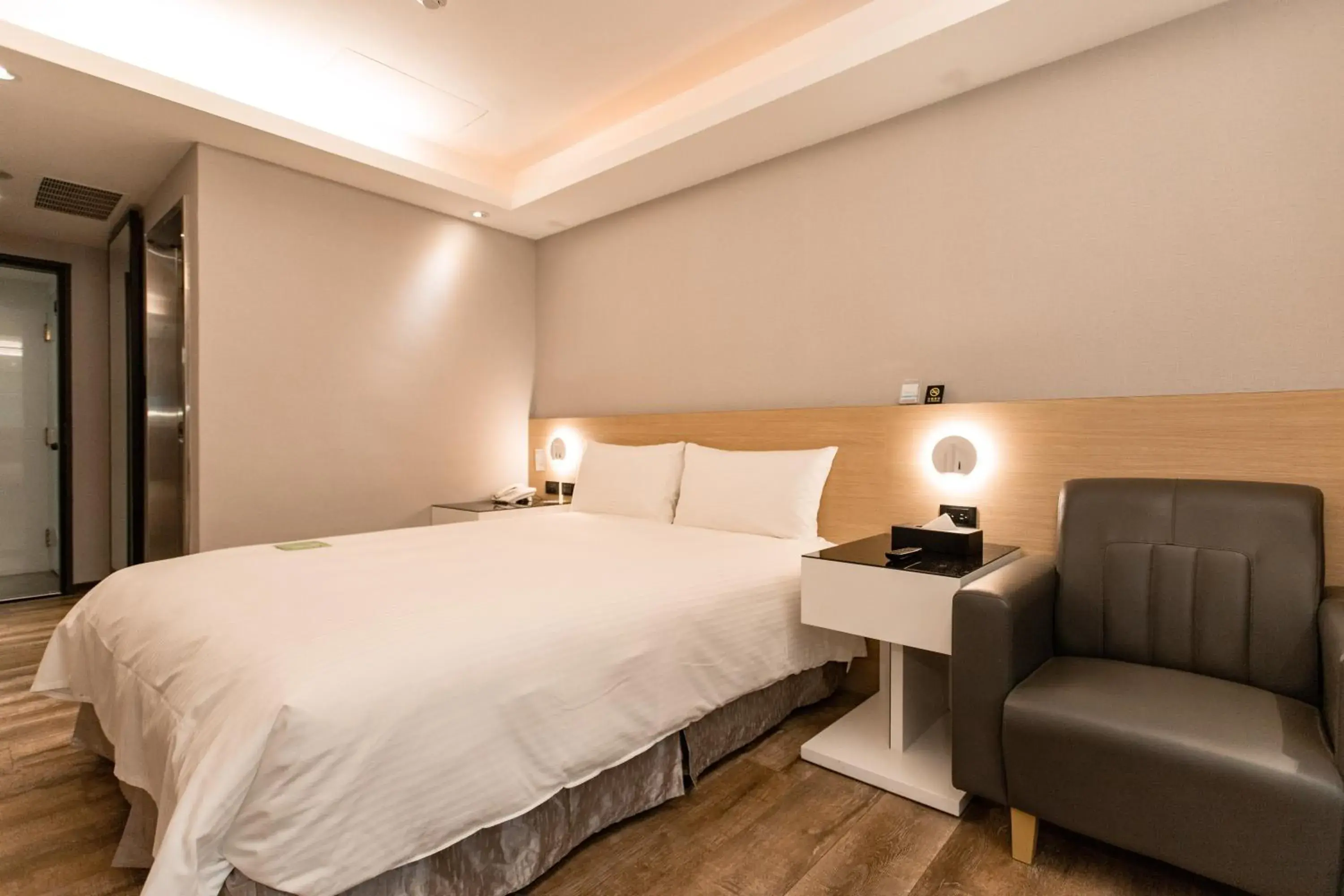 Bed in Hub Hotel Tucheng