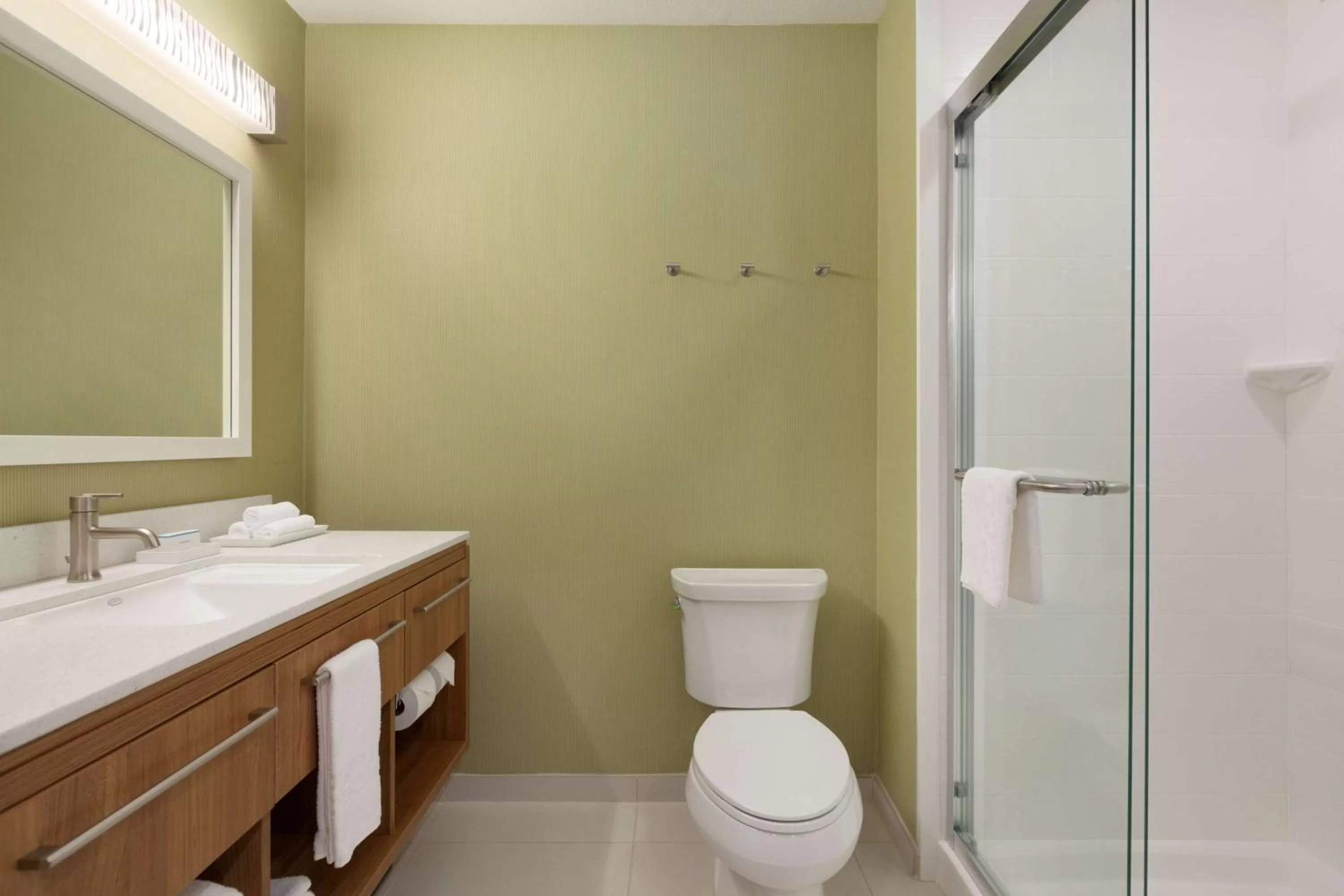 Bathroom in Home2 Suites By Hilton Oklahoma City Quail Springs