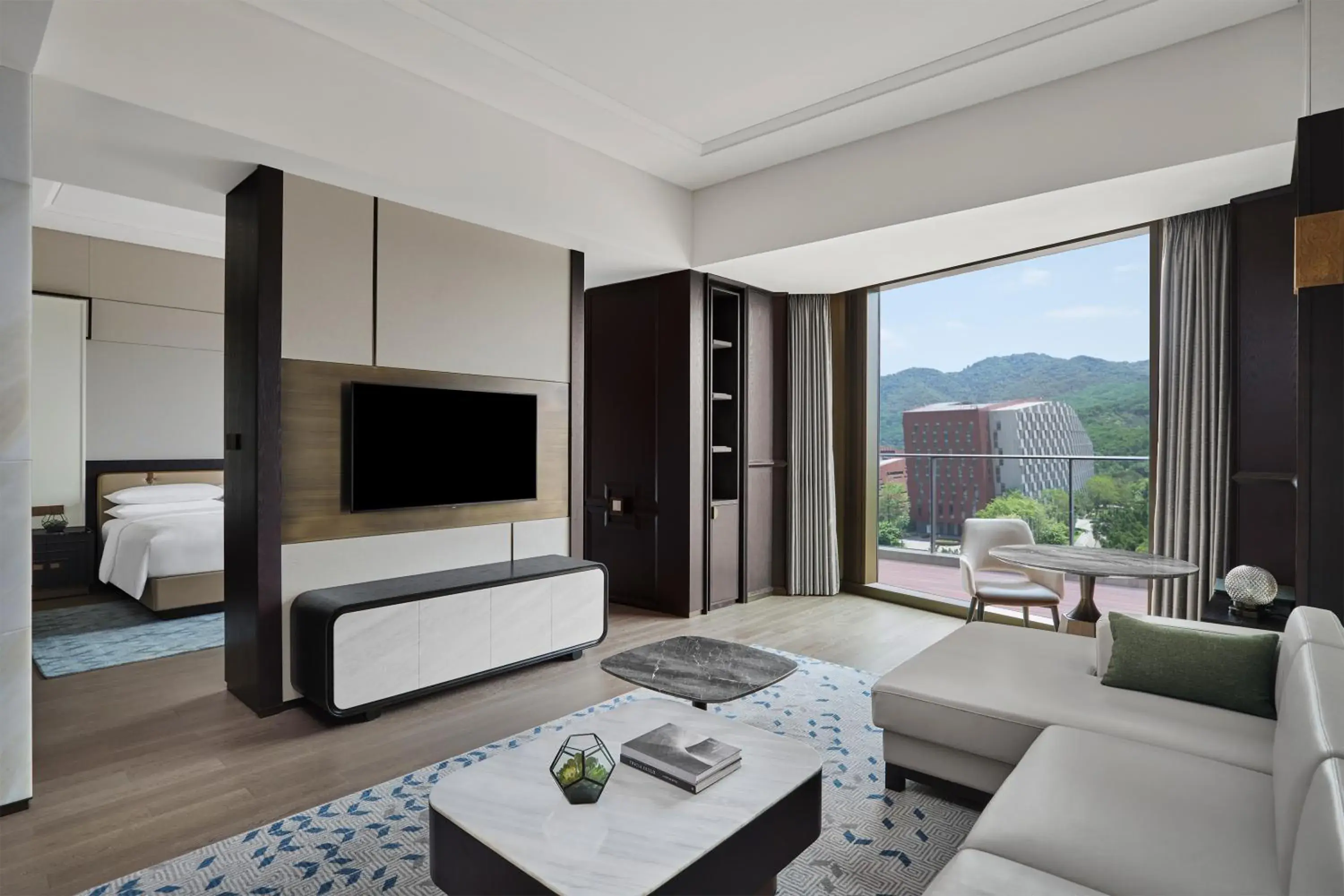 Living room, Seating Area in Guangzhou Marriott Hotel Baiyun
