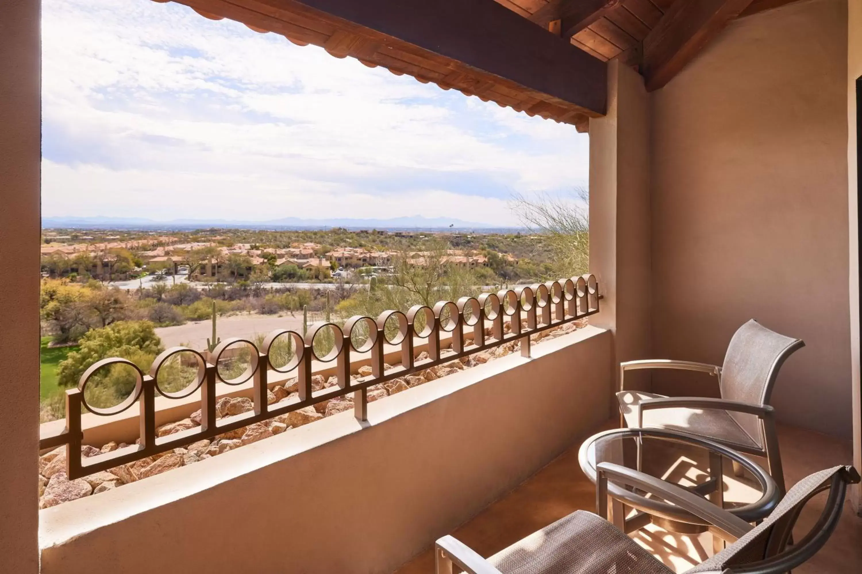 Bedroom in The Westin La Paloma Resort & Spa