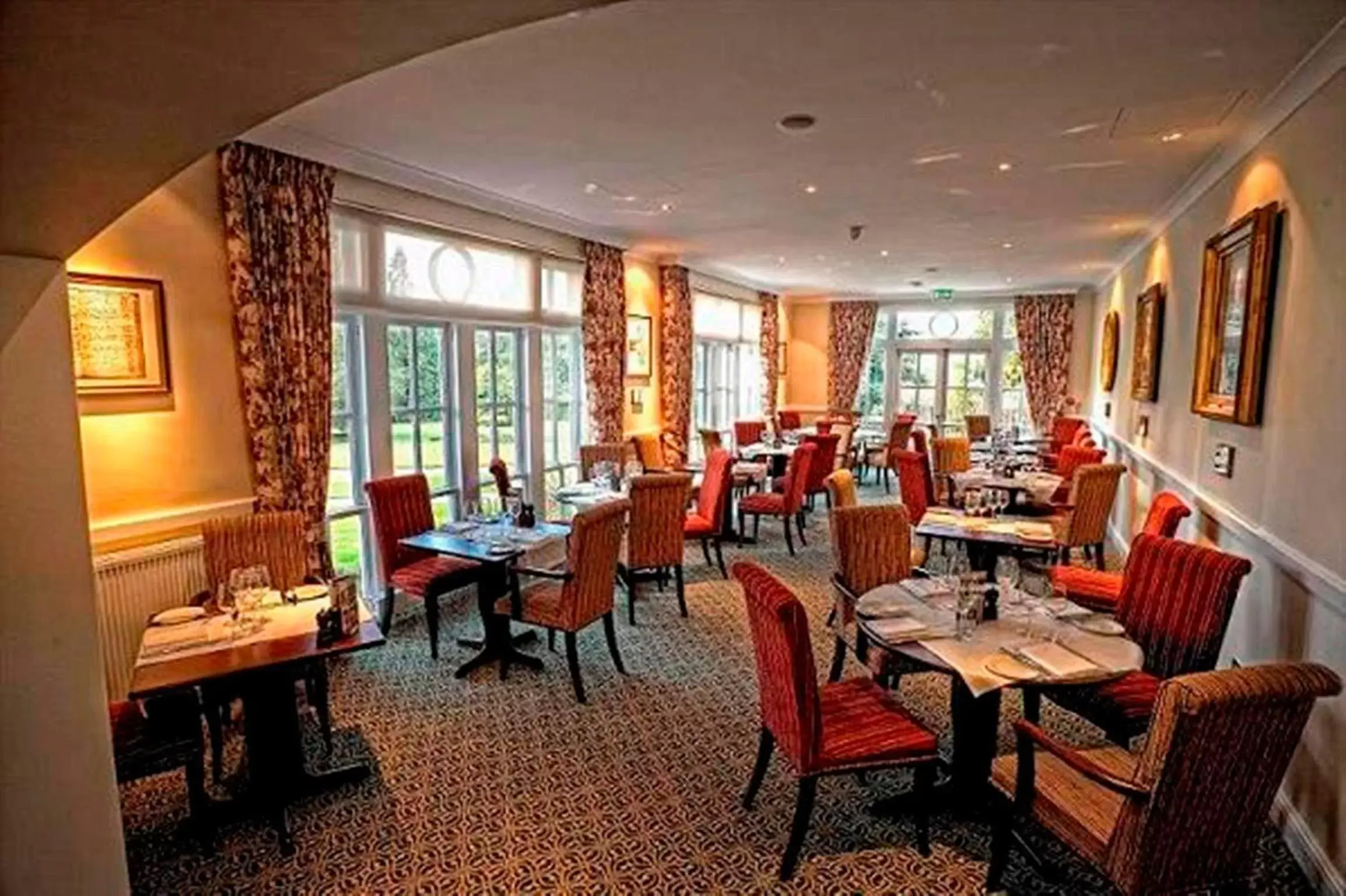 Restaurant/places to eat in West Lodge Park Restaurant/places to eat in West Lodge Park