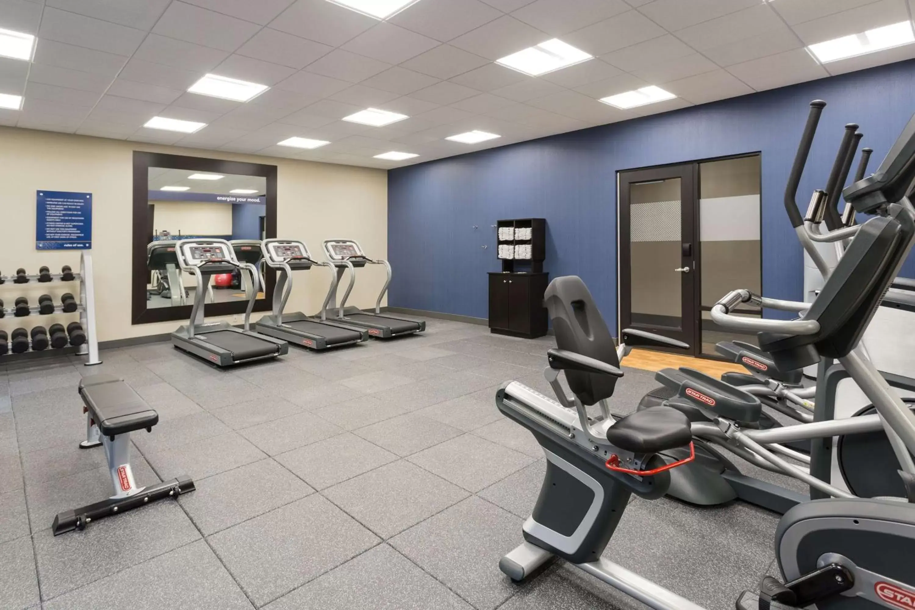 Fitness centre/facilities, Fitness Center/Facilities in Hampton Inn & Suites West Des Moines Mill Civic