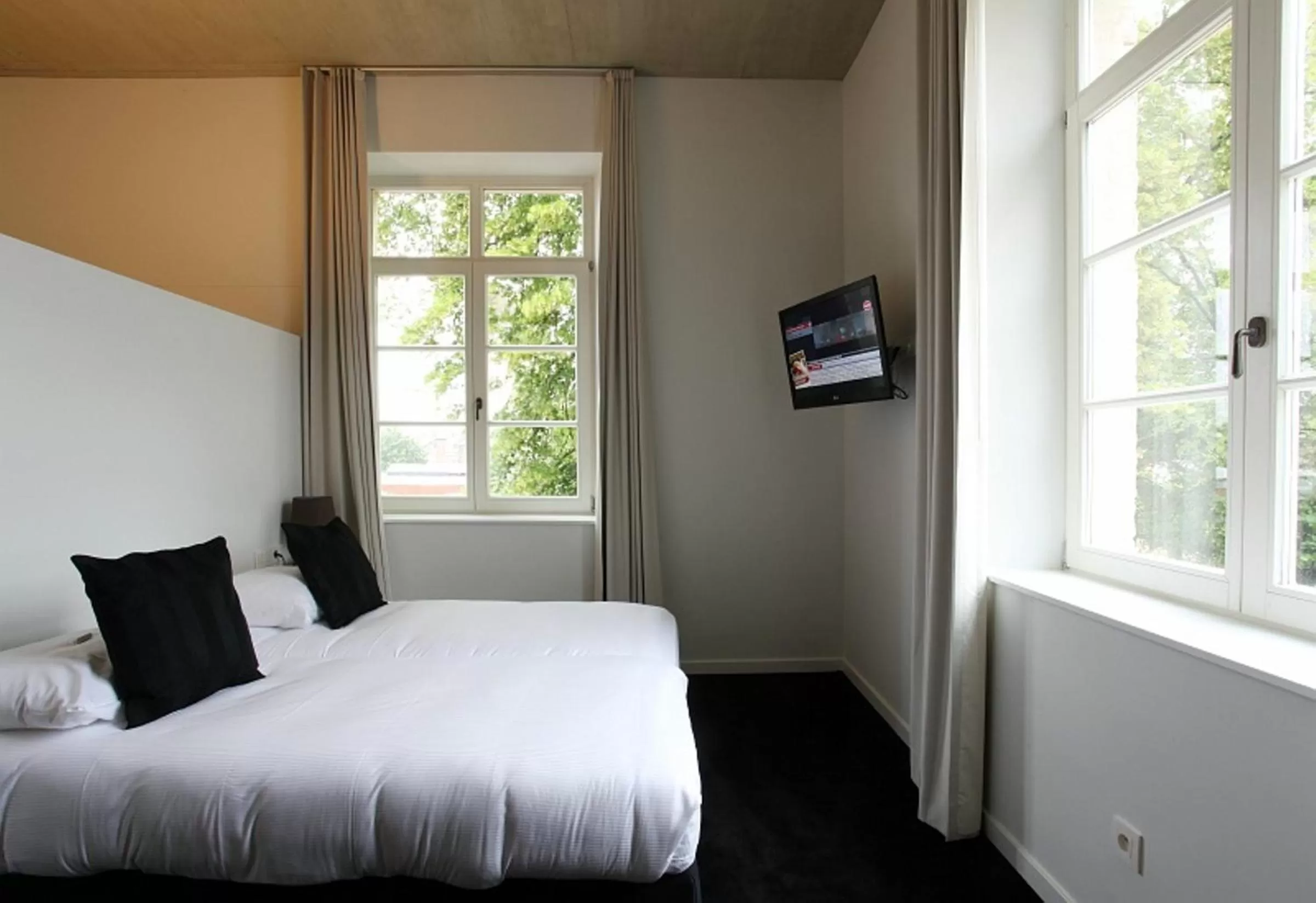 Bed in Hotel The Lodge Vilvoorde