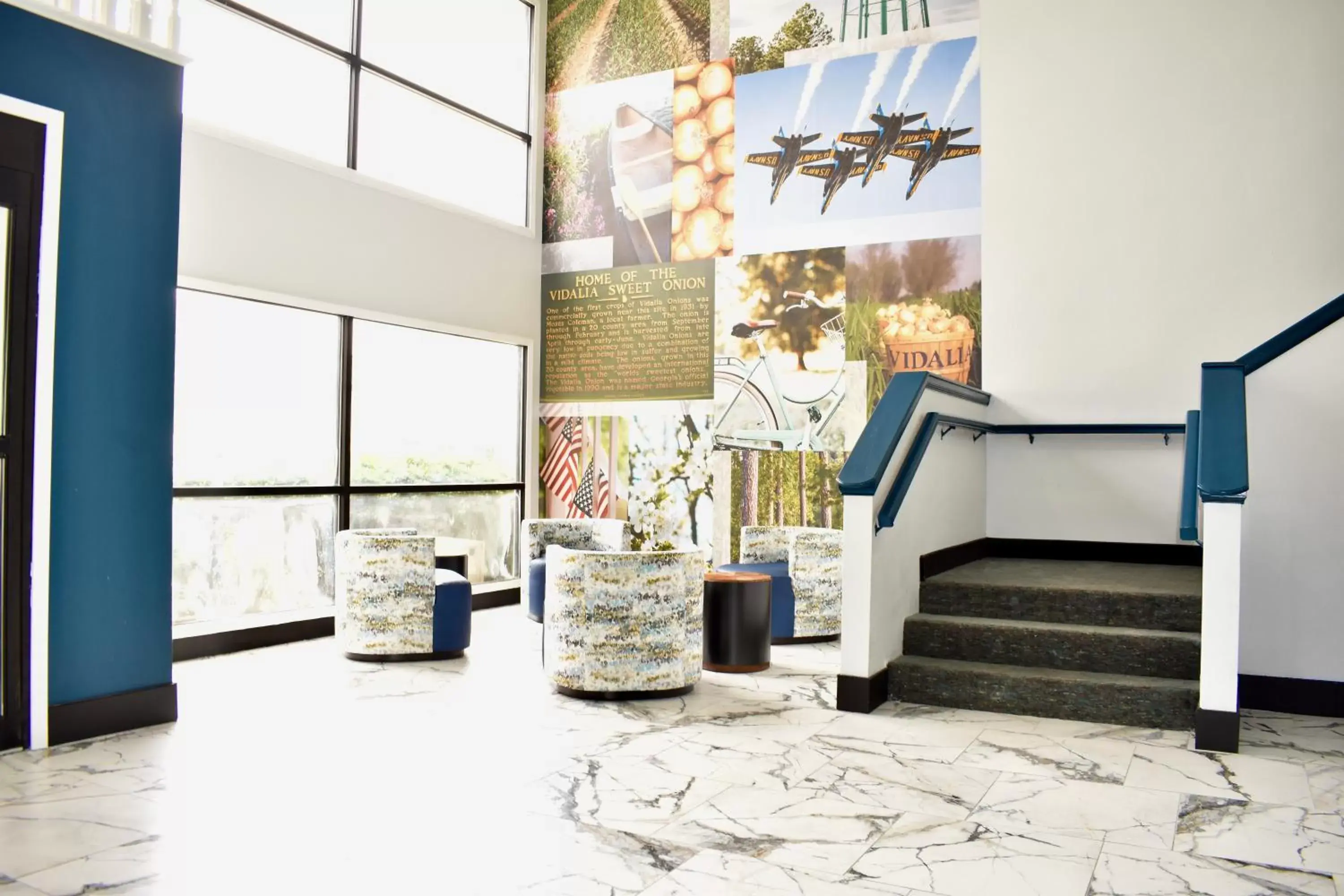 Lobby or reception in Clarion Pointe Vidalia - Lyons West Lobby or reception in Clarion Pointe Vidalia - Lyons West