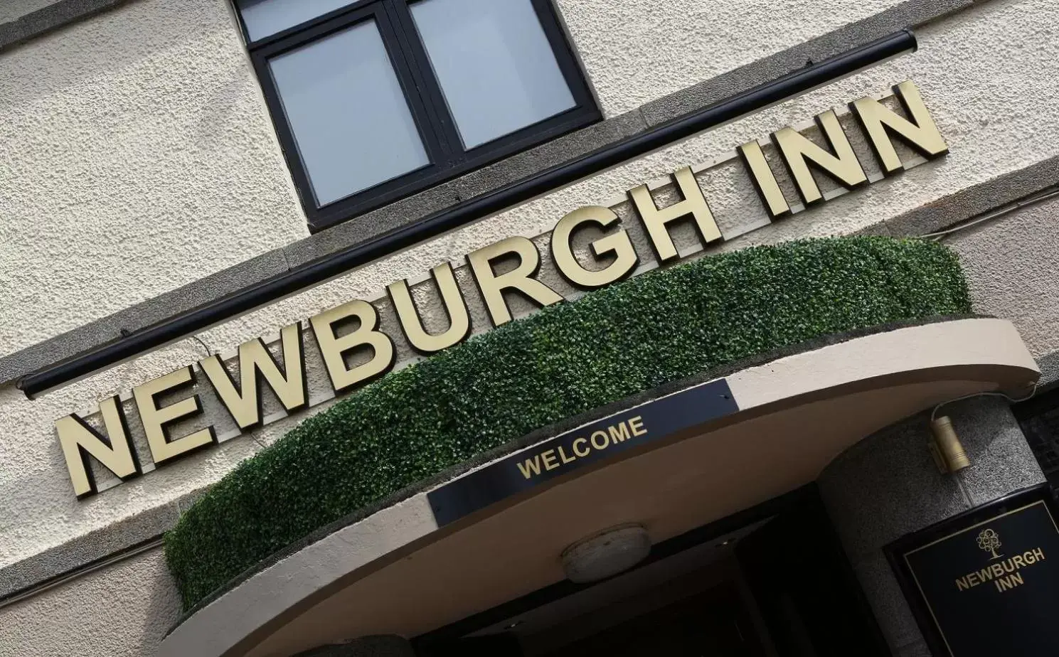 Facade/entrance, Property Logo/Sign in Newburgh Inn