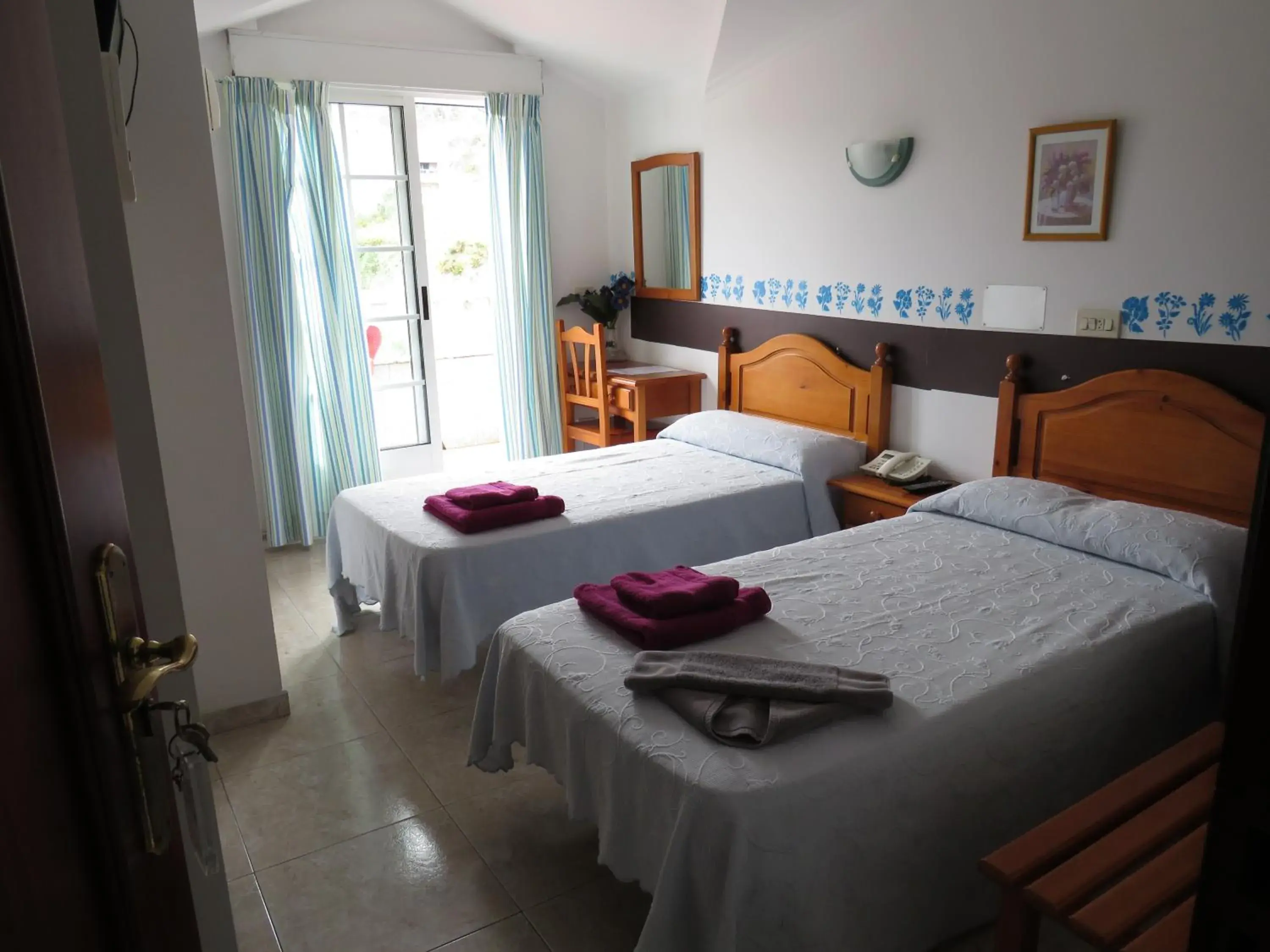 Bed in Hotel Baixamar