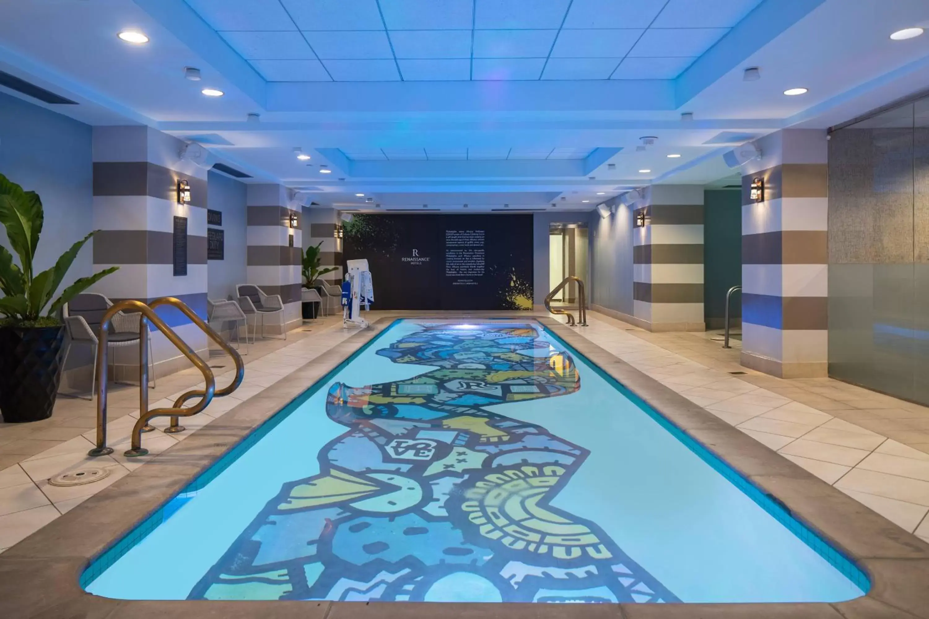 Swimming Pool in Renaissance Philadelphia Downtown Hotel