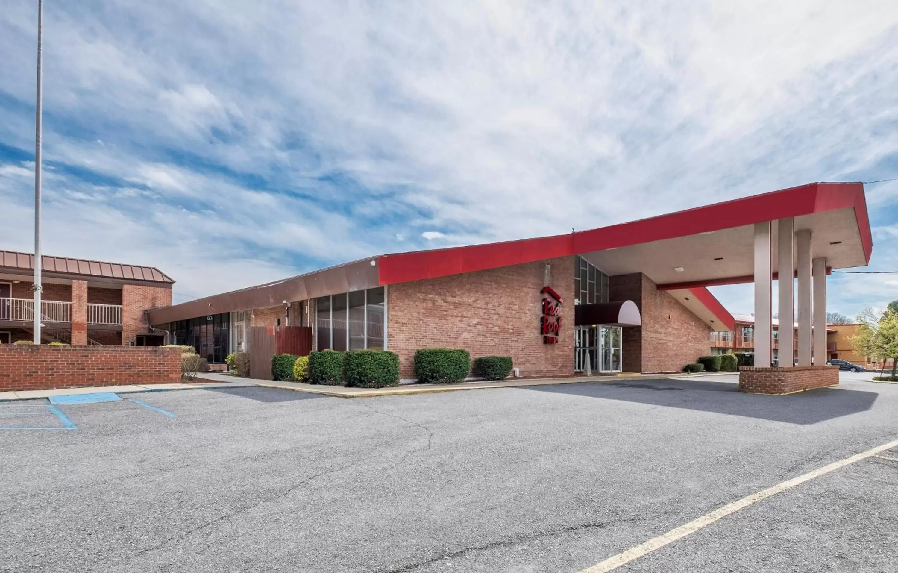 Property Building in Red Roof Inn Marion, VA