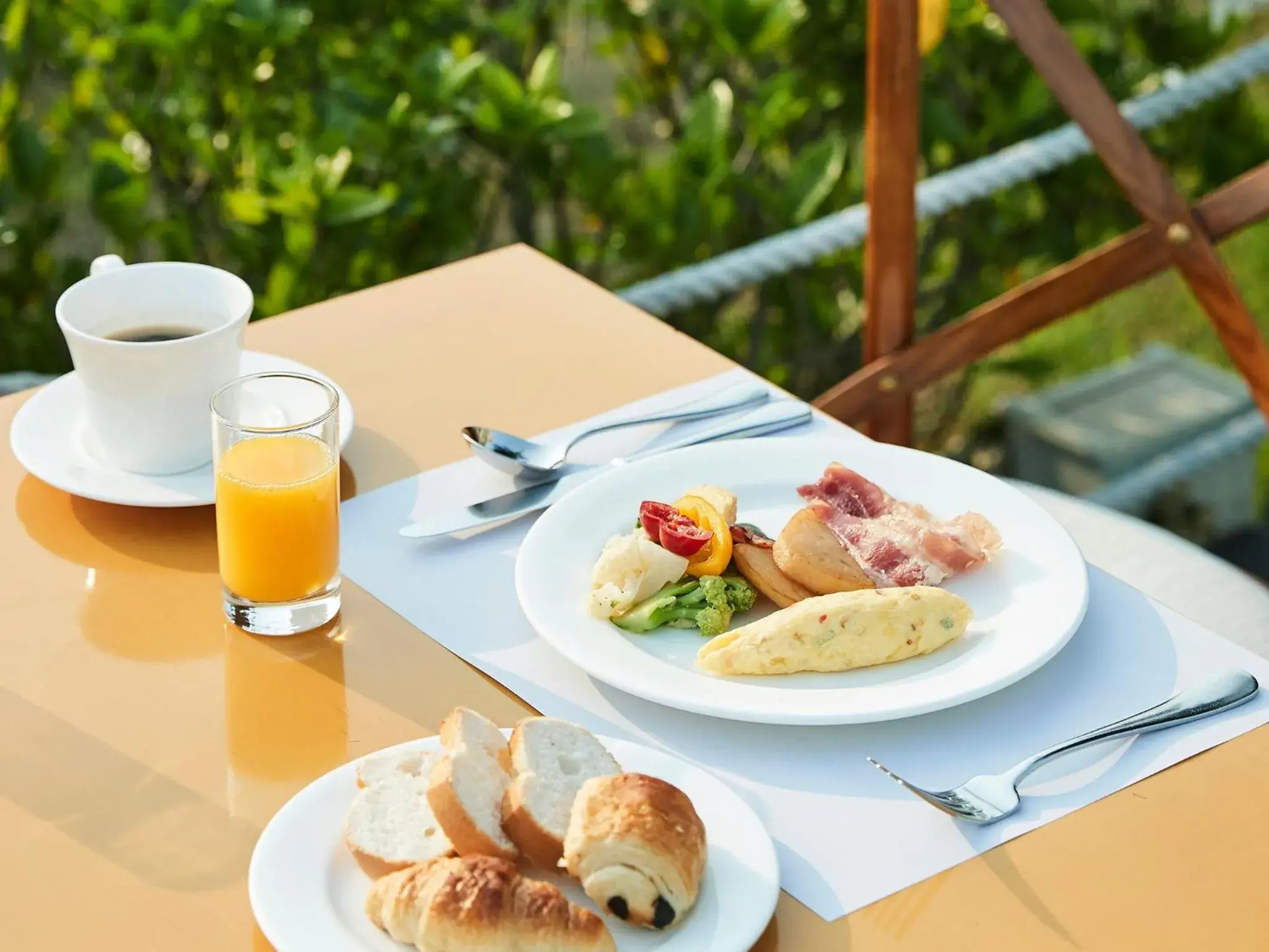 Breakfast in The Suites Hotel Jeju