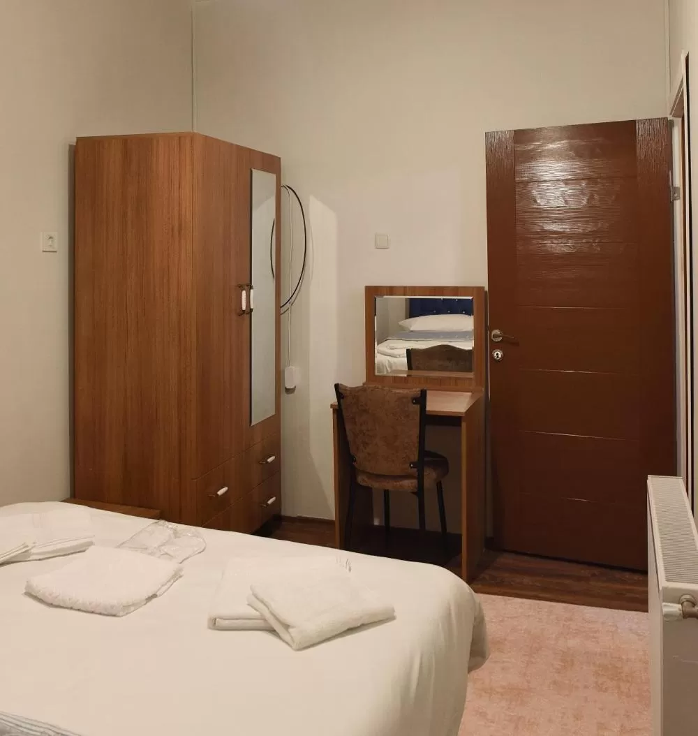 Decorative detail, Bed in ÖZ Butik Otel Antik Kent Myrleia