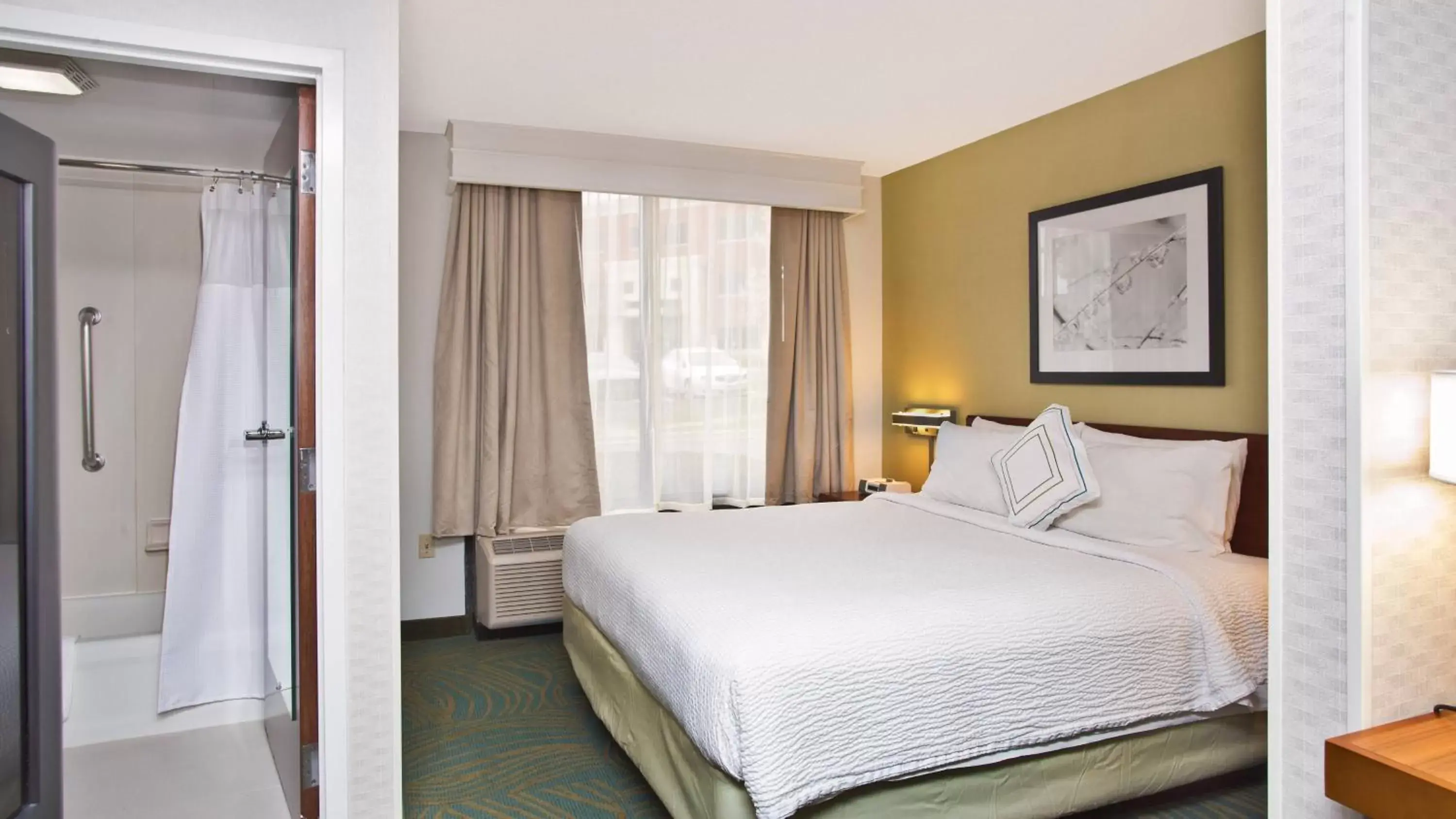Bedroom, Bed in SpringHill Suites by Marriott Chicago Naperville Warrenville