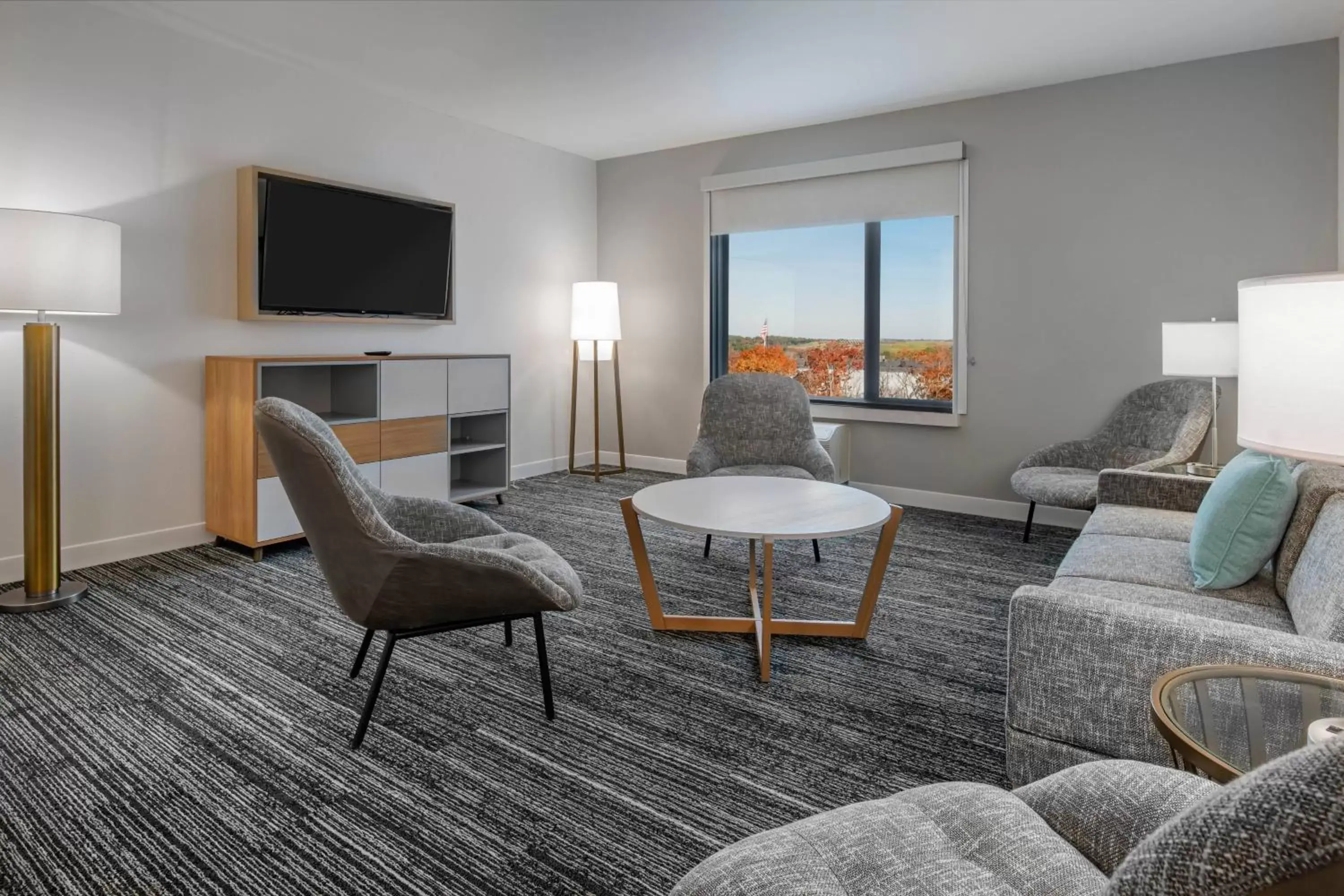 Living room, Seating Area in TownePlace Suites By Marriott Wrentham Plainville