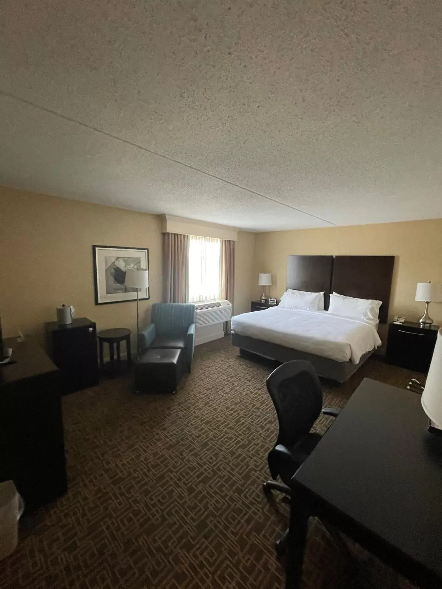 Photo of the whole room in Holiday Inn Express Philadelphia Penn's Landing, an IHG Hotel