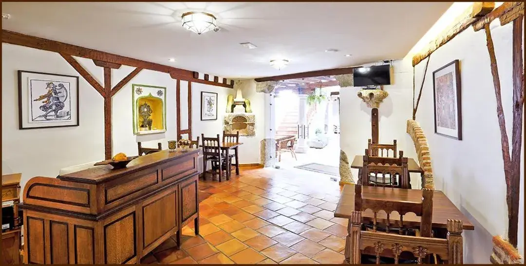 Lobby or reception, Restaurant/Places to Eat in Posada del Tio Juanón