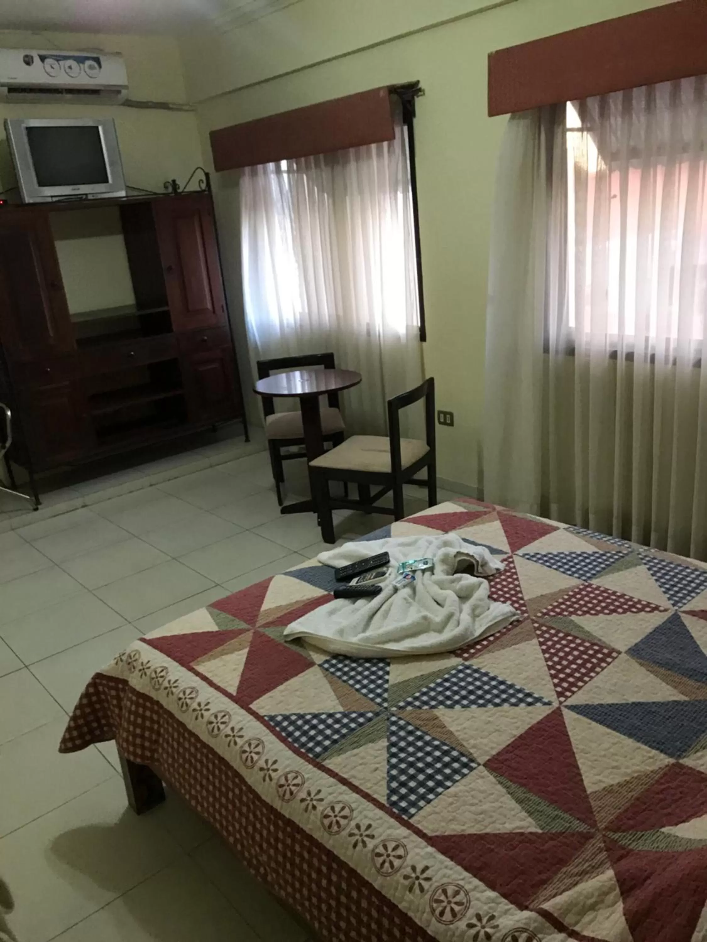 Photo of the whole room, Bed in Hotel Viru Viru II