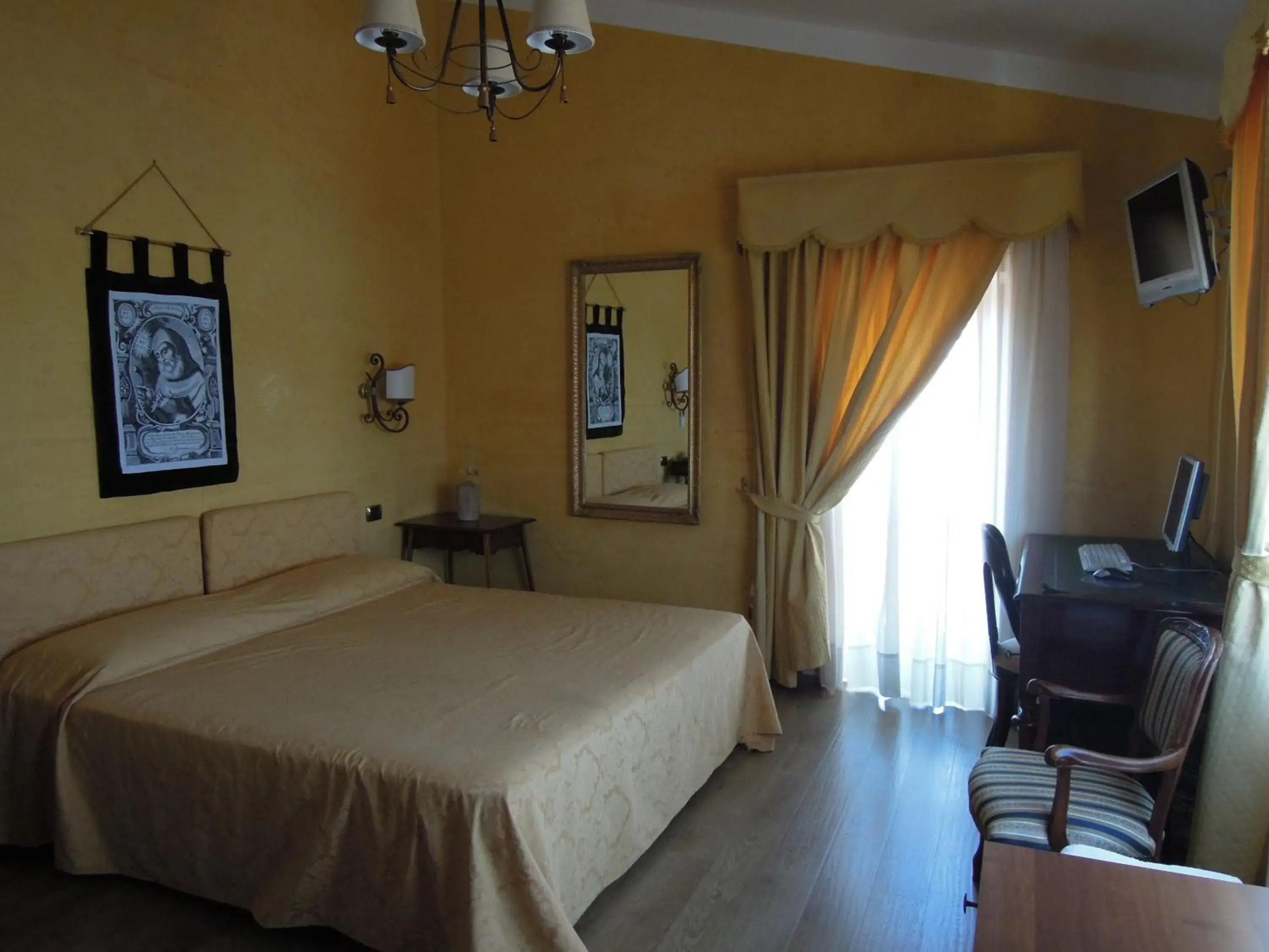 Photo of the whole room in Hotel Sant'Agostino