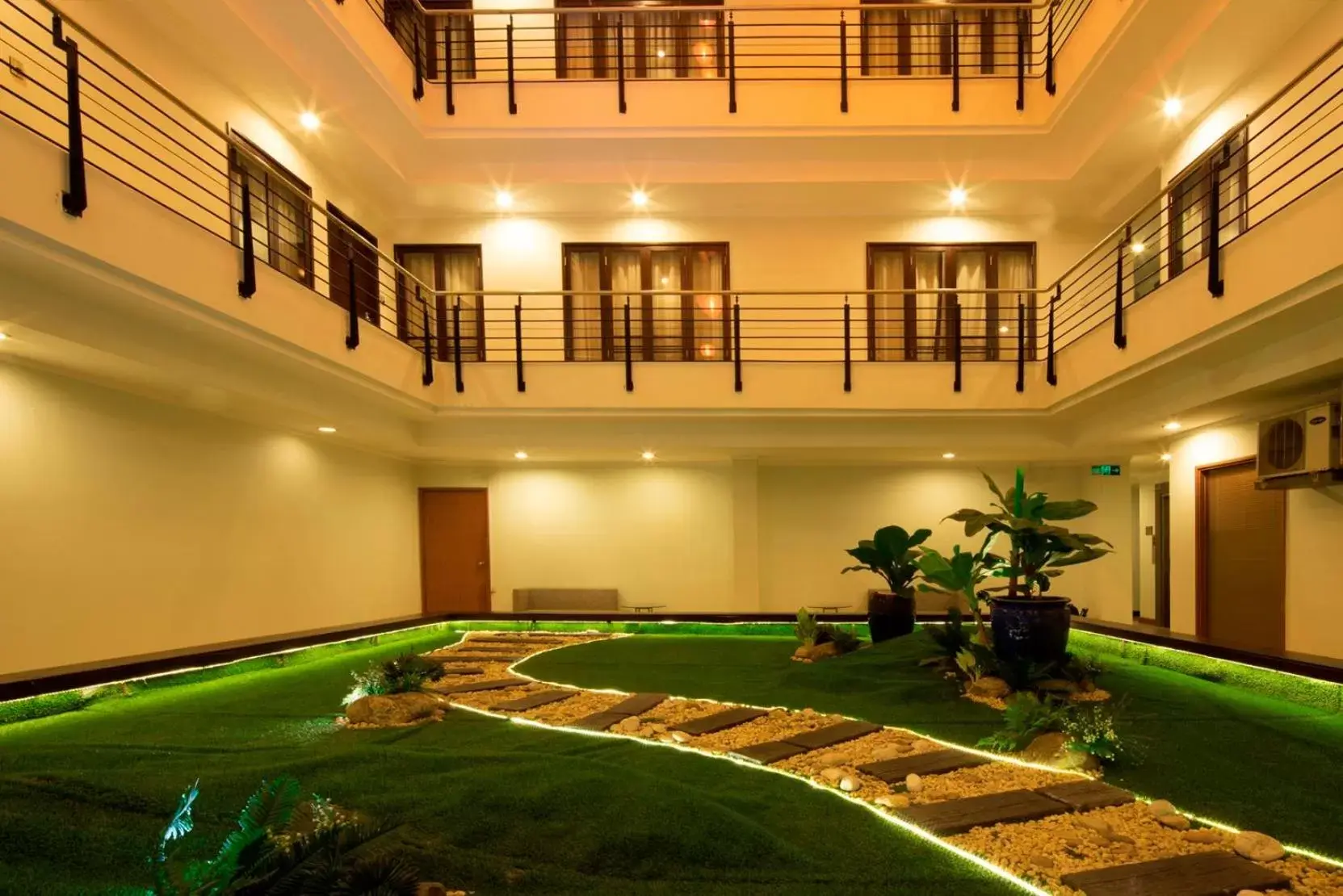 Inner courtyard view in Vien Dong Hotel