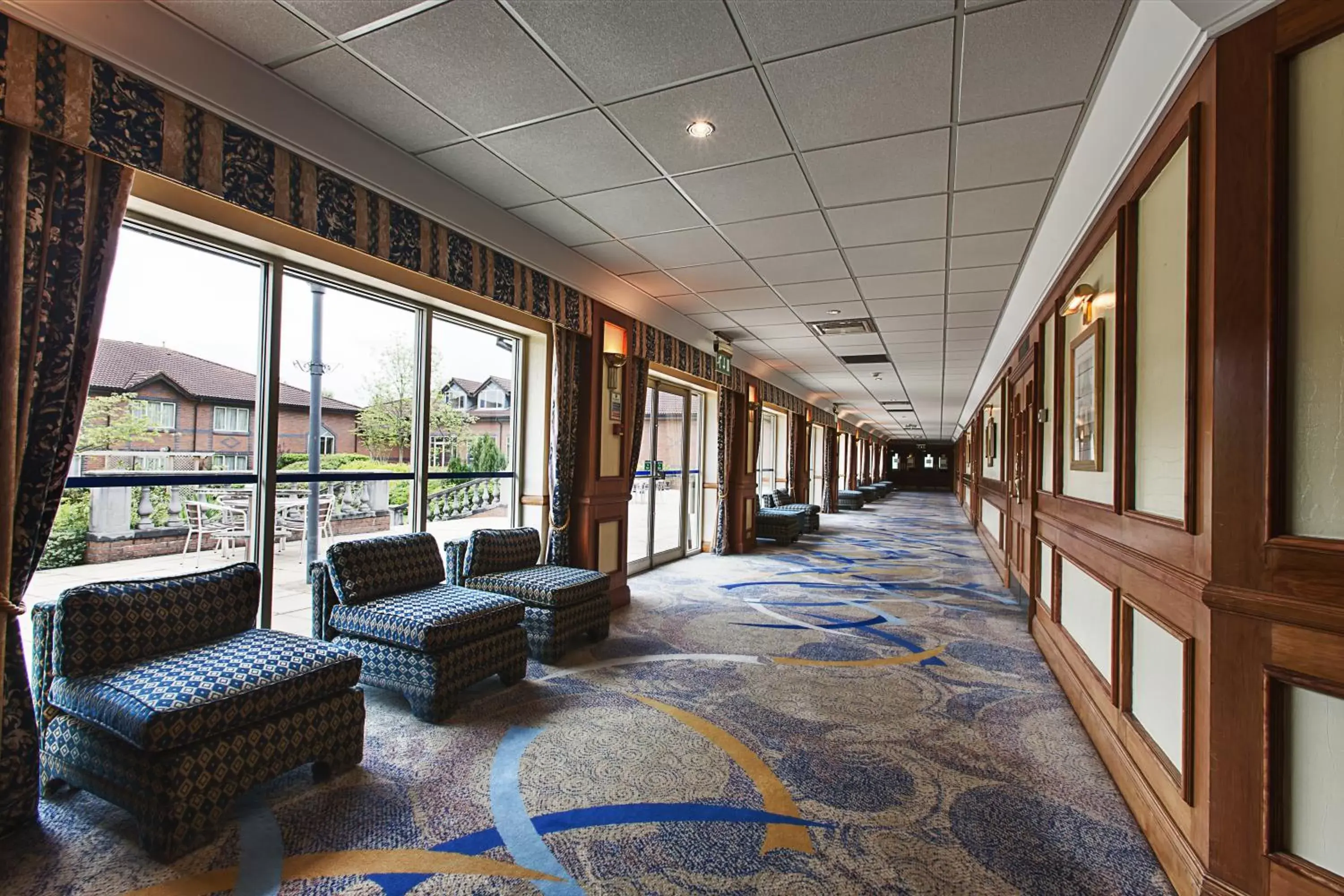 Lobby or reception in Mercure Daventry Court Hotel