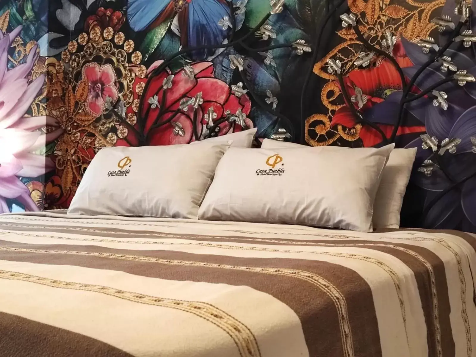 Photo of the whole room, Bed in Hotel Temático Casa Puebla
