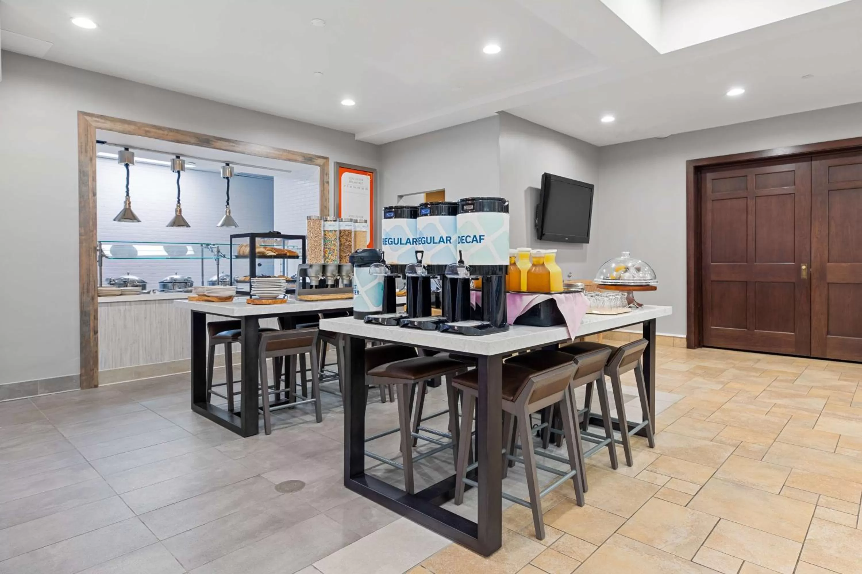 Breakfast in Hilton Garden Inn Auburn