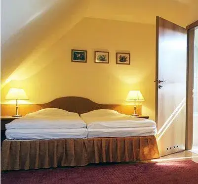 Bed in Hotel Bielany