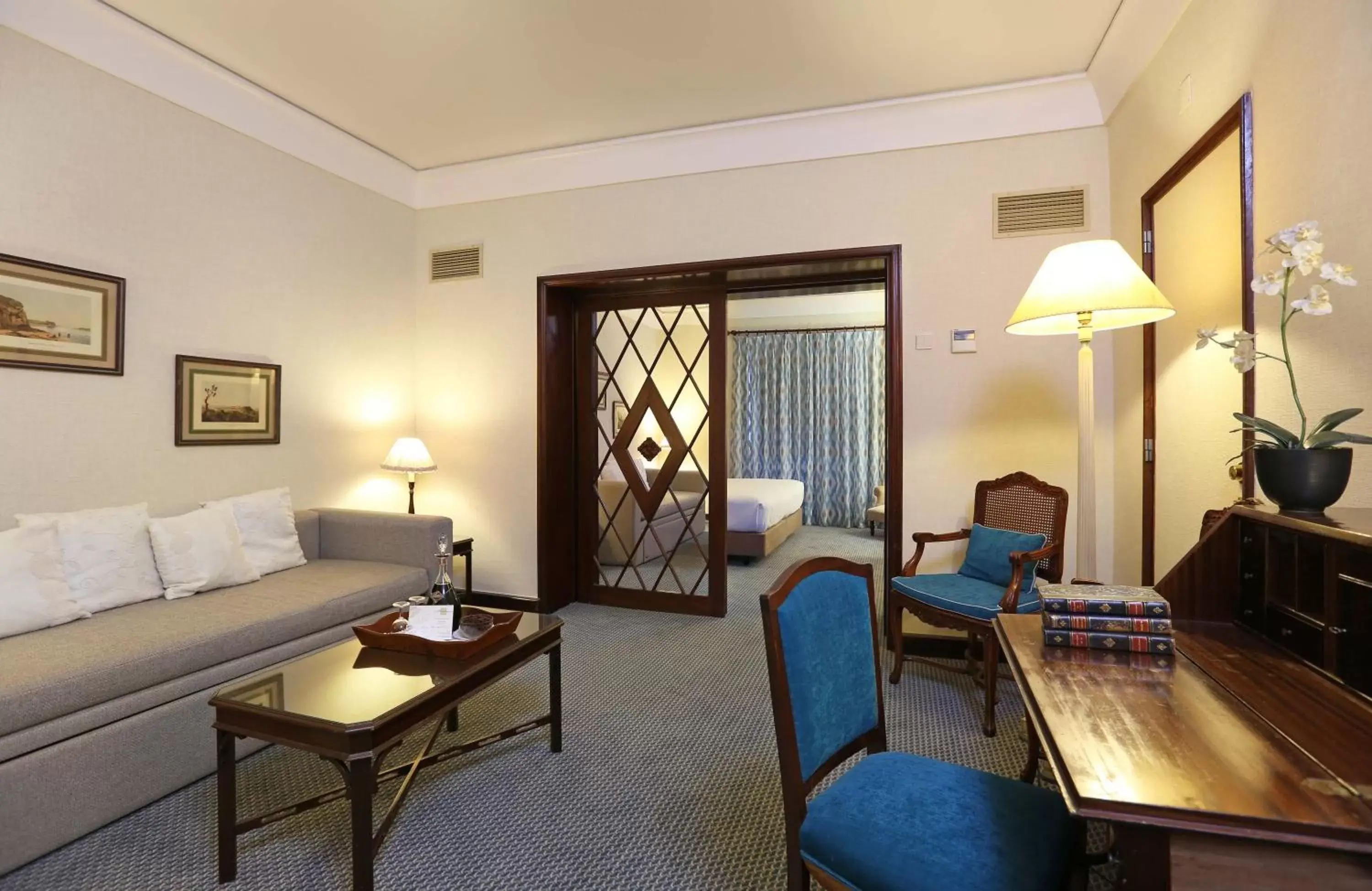 Bedroom, Seating Area in Hotel Lisboa Plaza - Lisbon Heritage Collection - Avenida