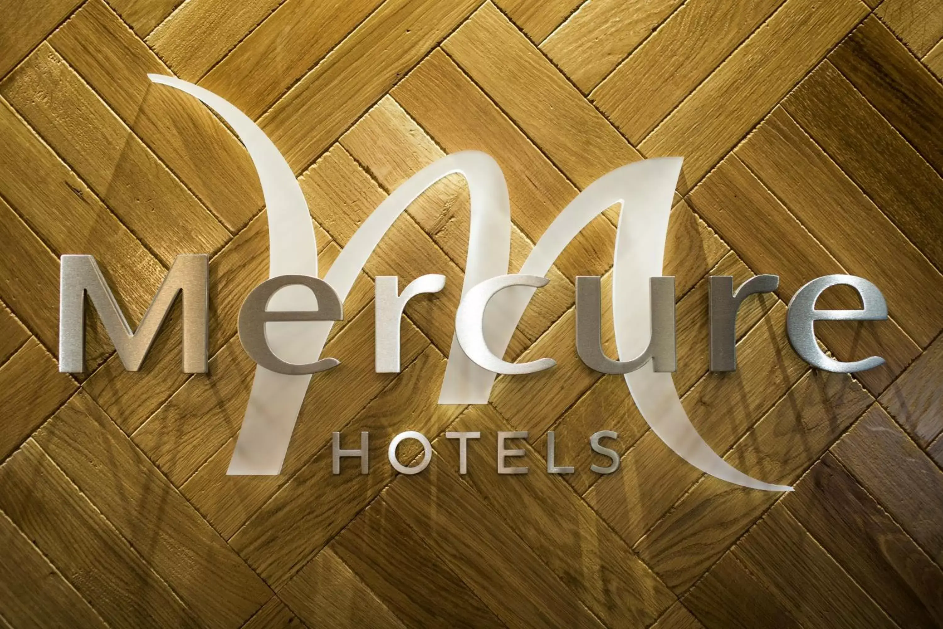 Logo/Certificate/Sign, Property Logo/Sign in Mercure Doncaster Centre Danum Hotel