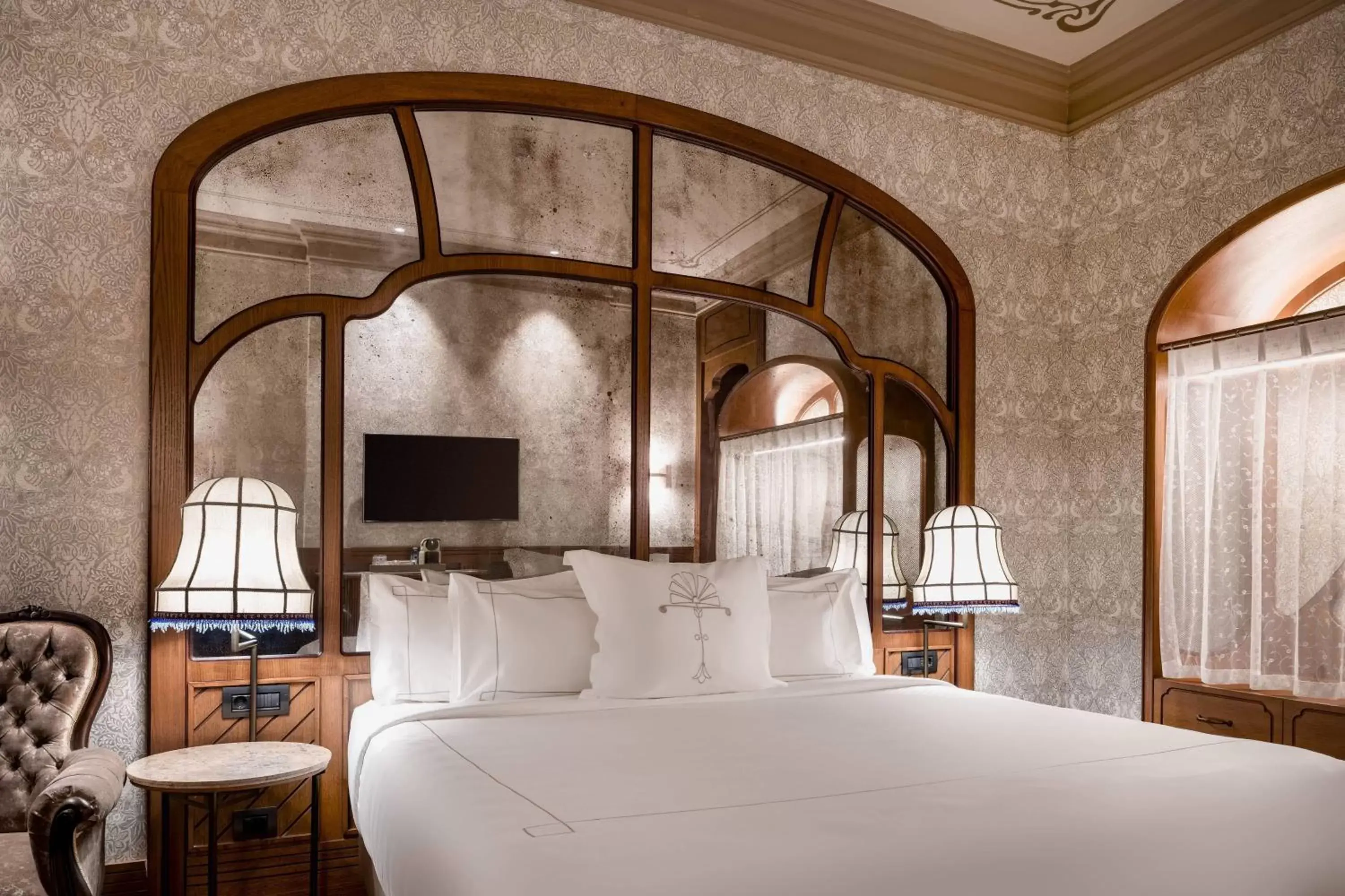 Photo of the whole room, Bed in Palacio Santa Clara, Autograph Collection