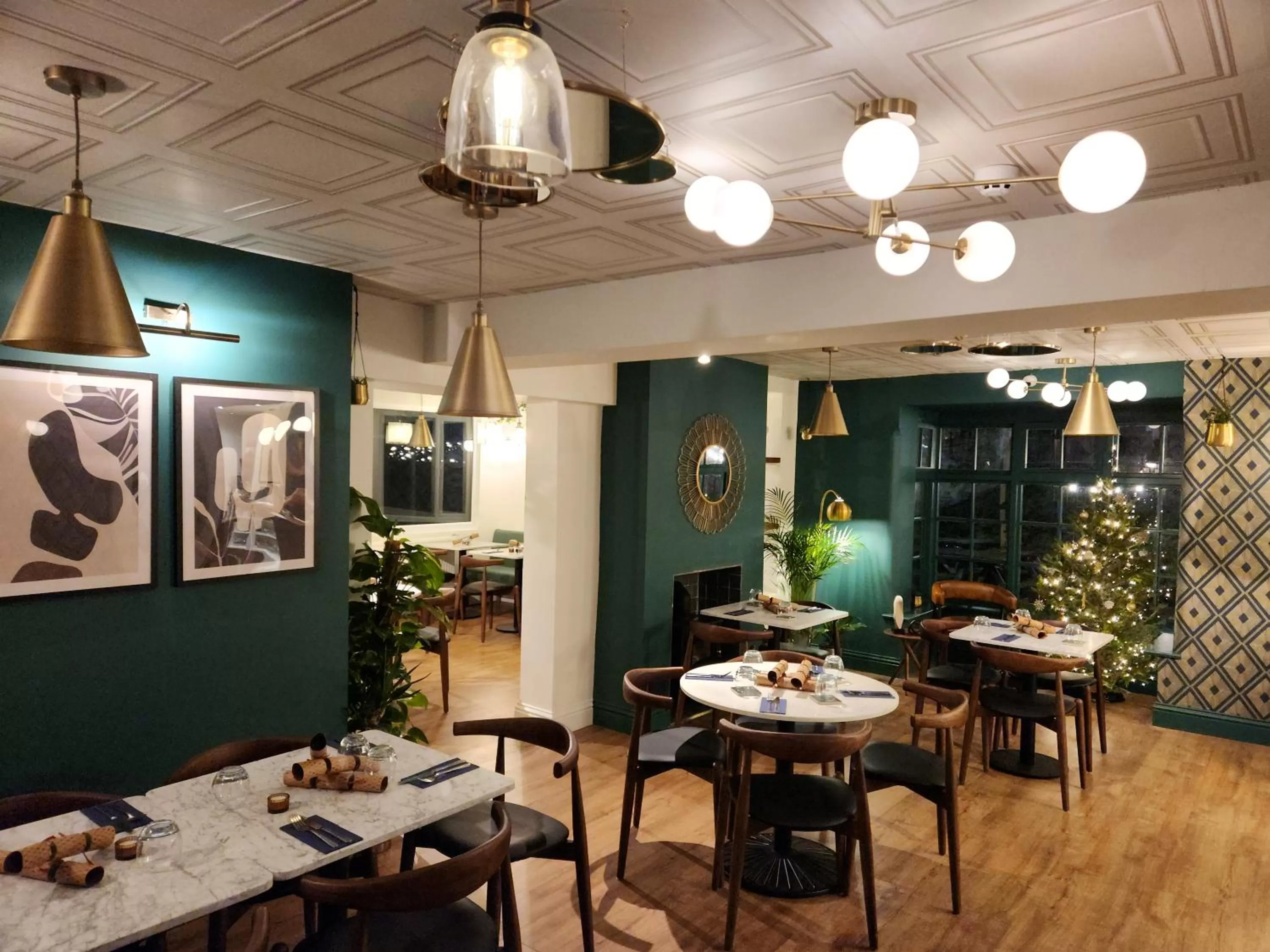 Restaurant/places to eat in The Swan - A Colombo Edition Hotel