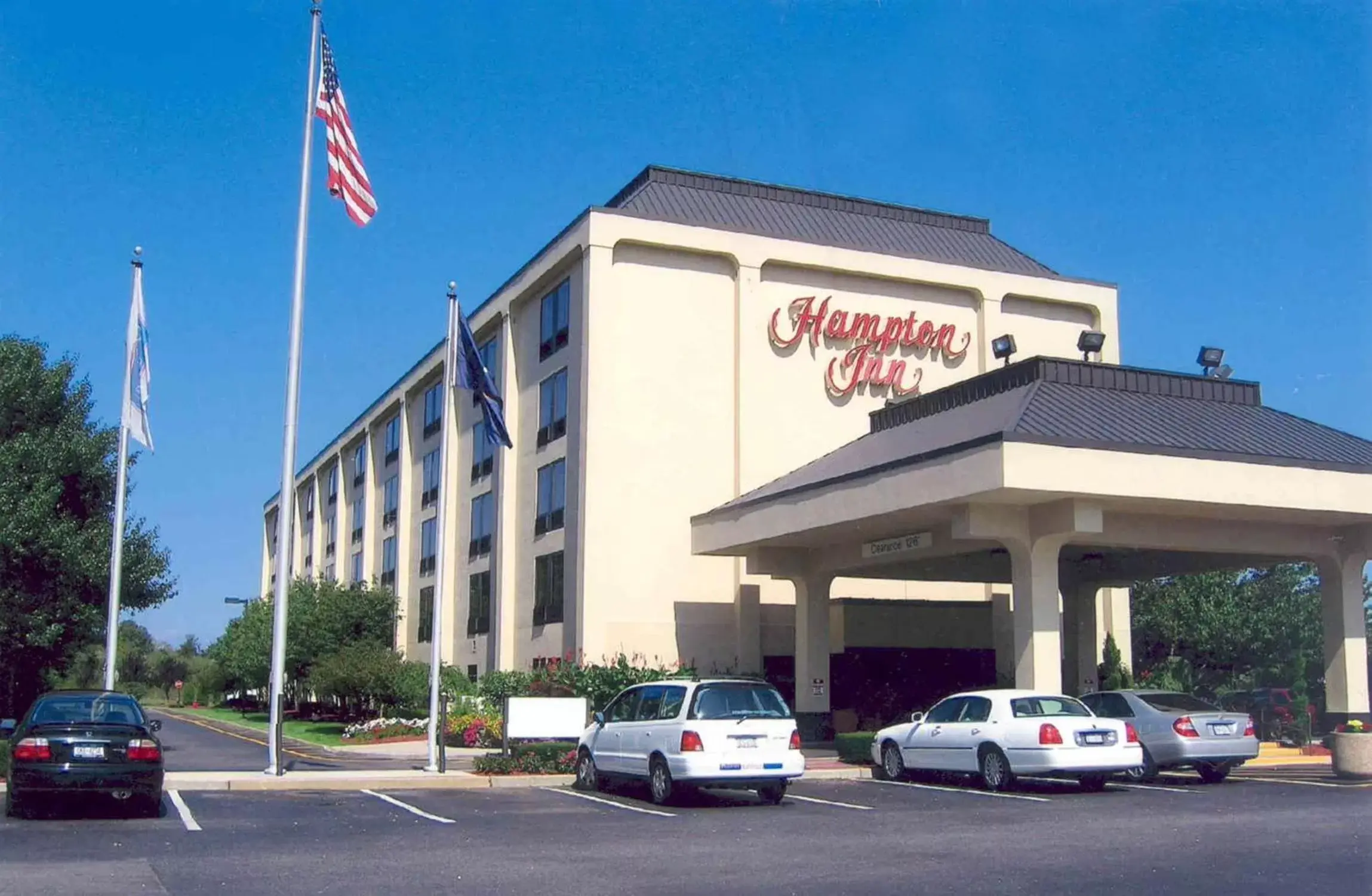 Property Building in Hampton Inn Long Island/Commack