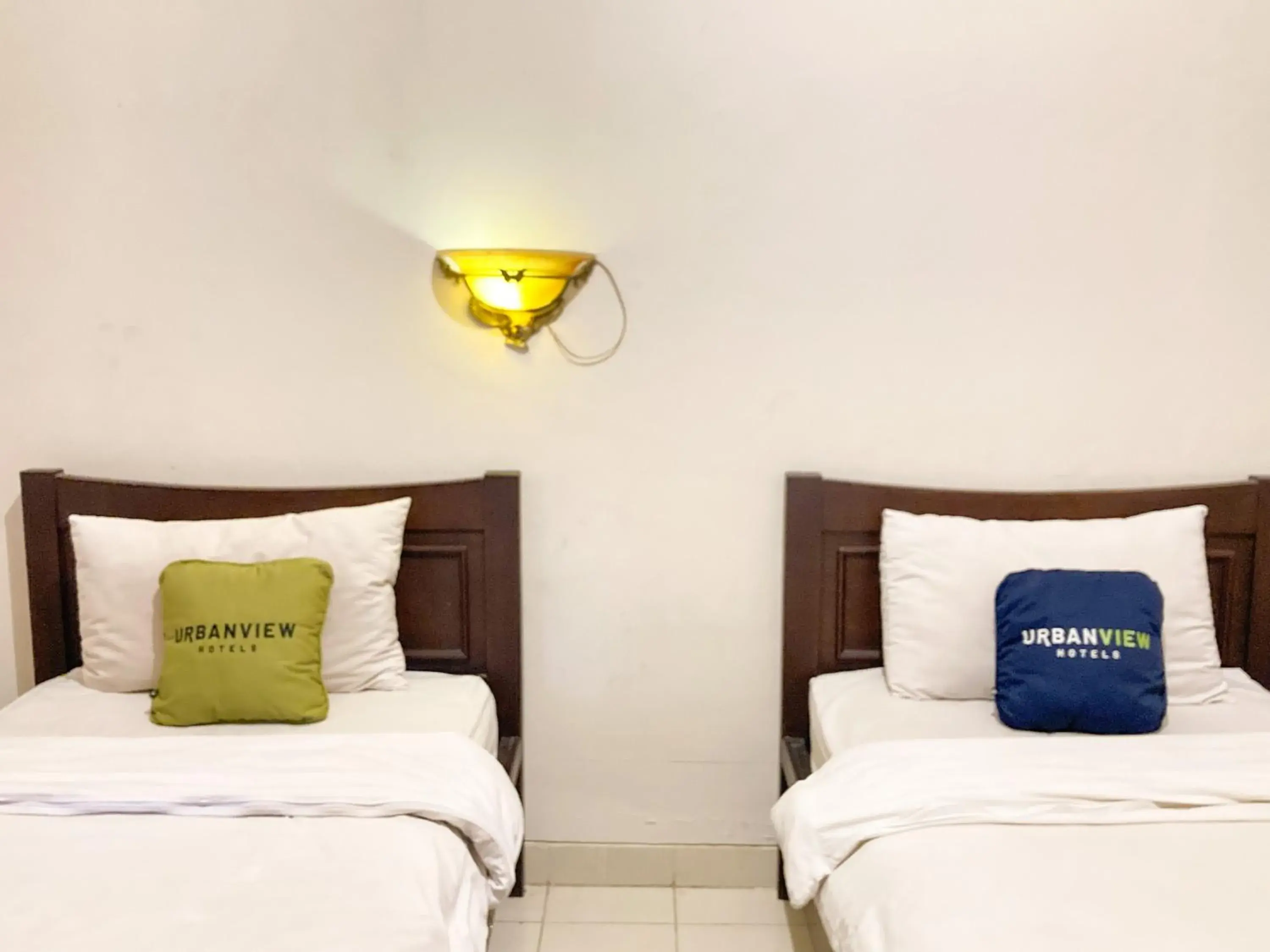 Bed in OYO 902 Hotel Pondok Anggun