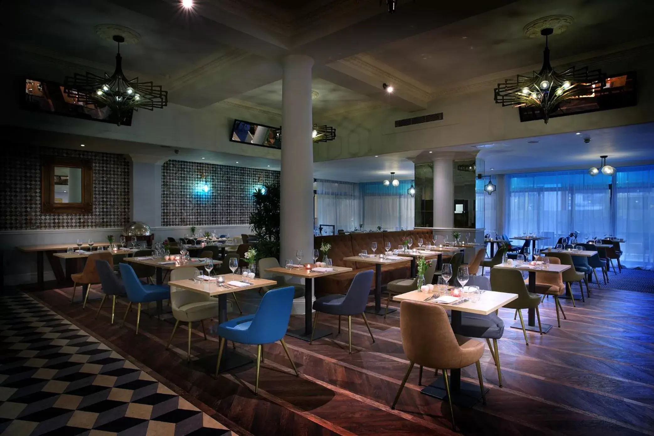 Restaurant/Places to Eat in The Queen at Chester Hotel, BW Premier Collection