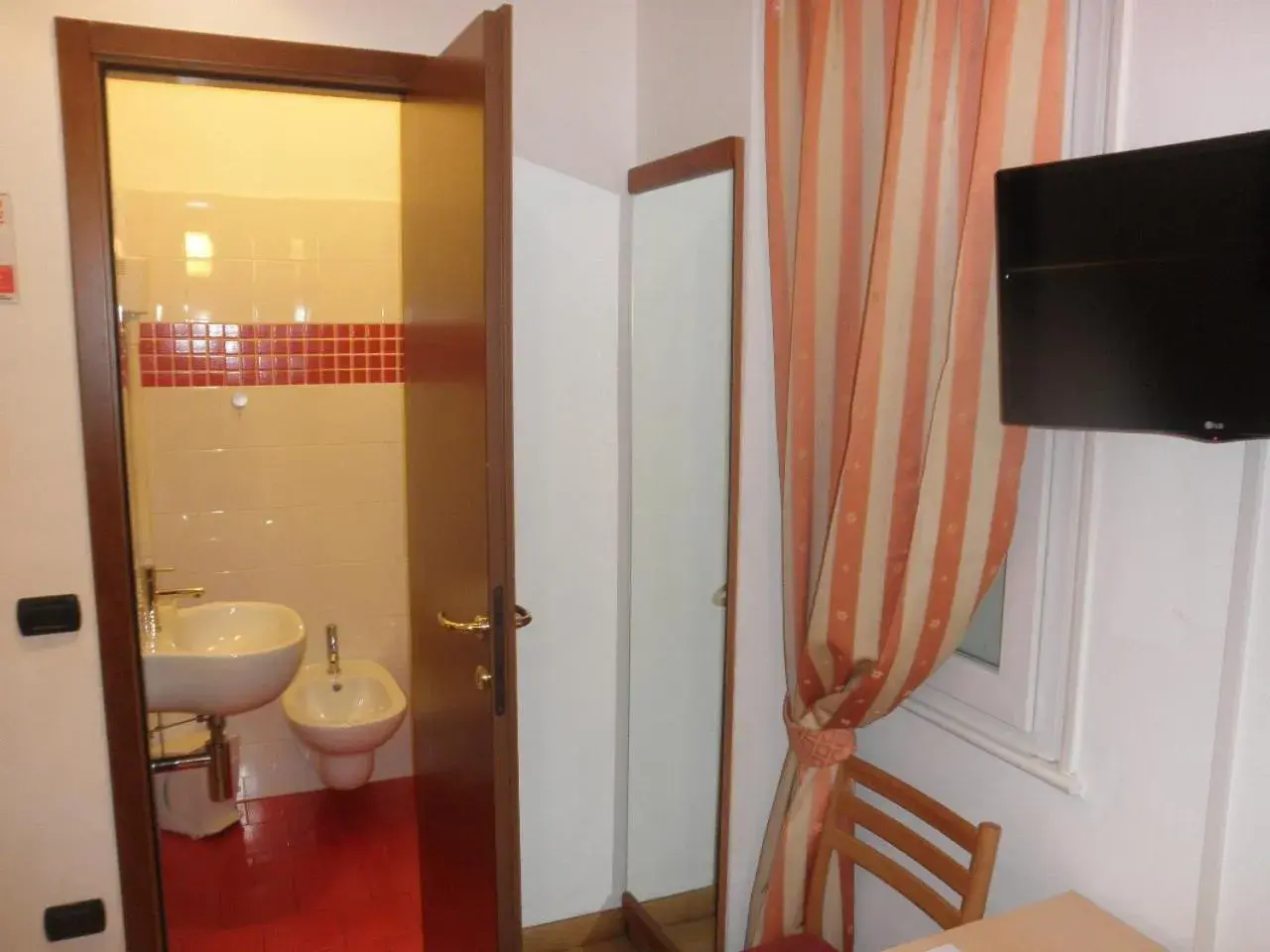 Bathroom in Albergo La Piazzetta