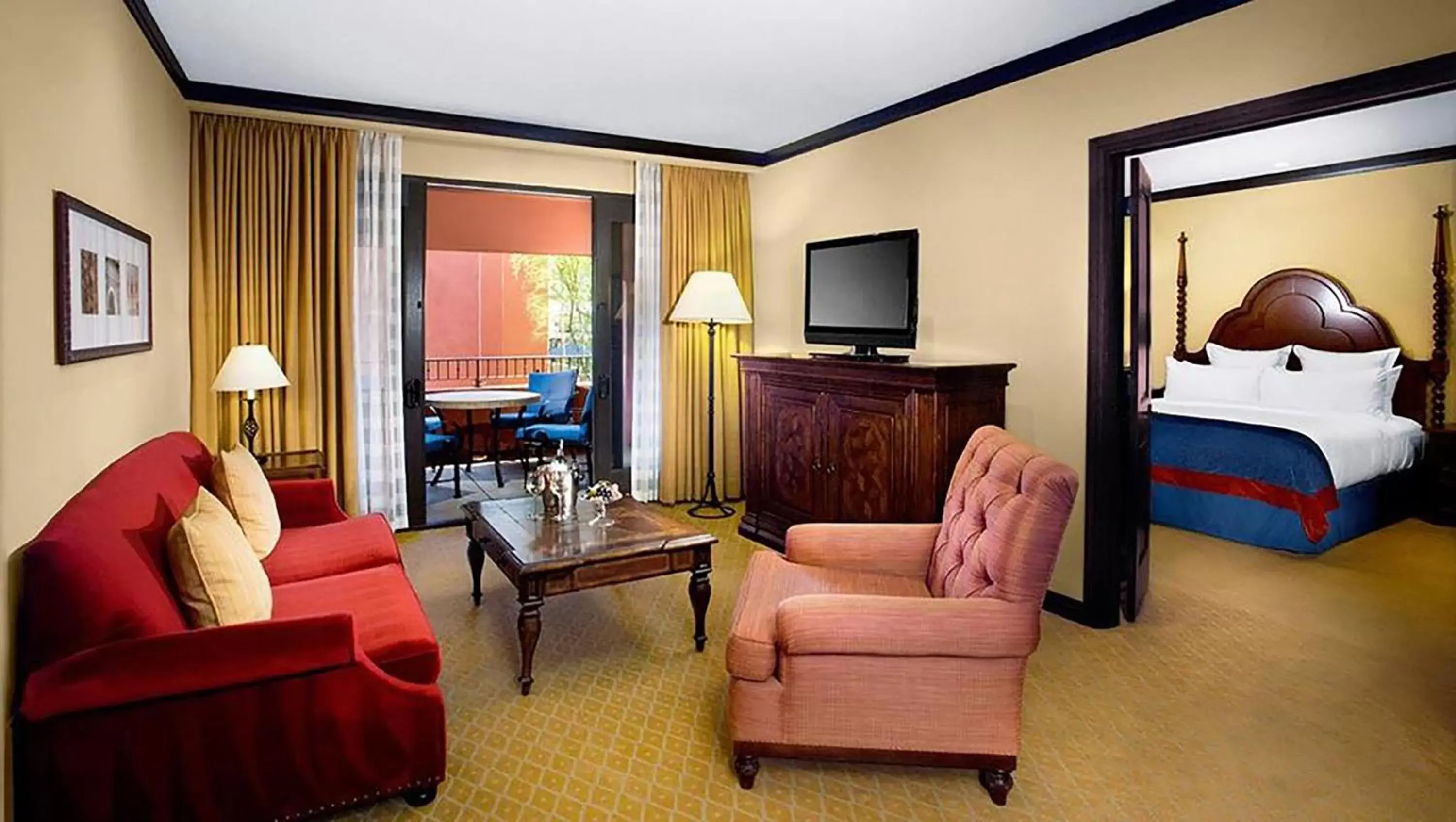 Room Photo in Omni Scottsdale Resort & Spa at Montelucia