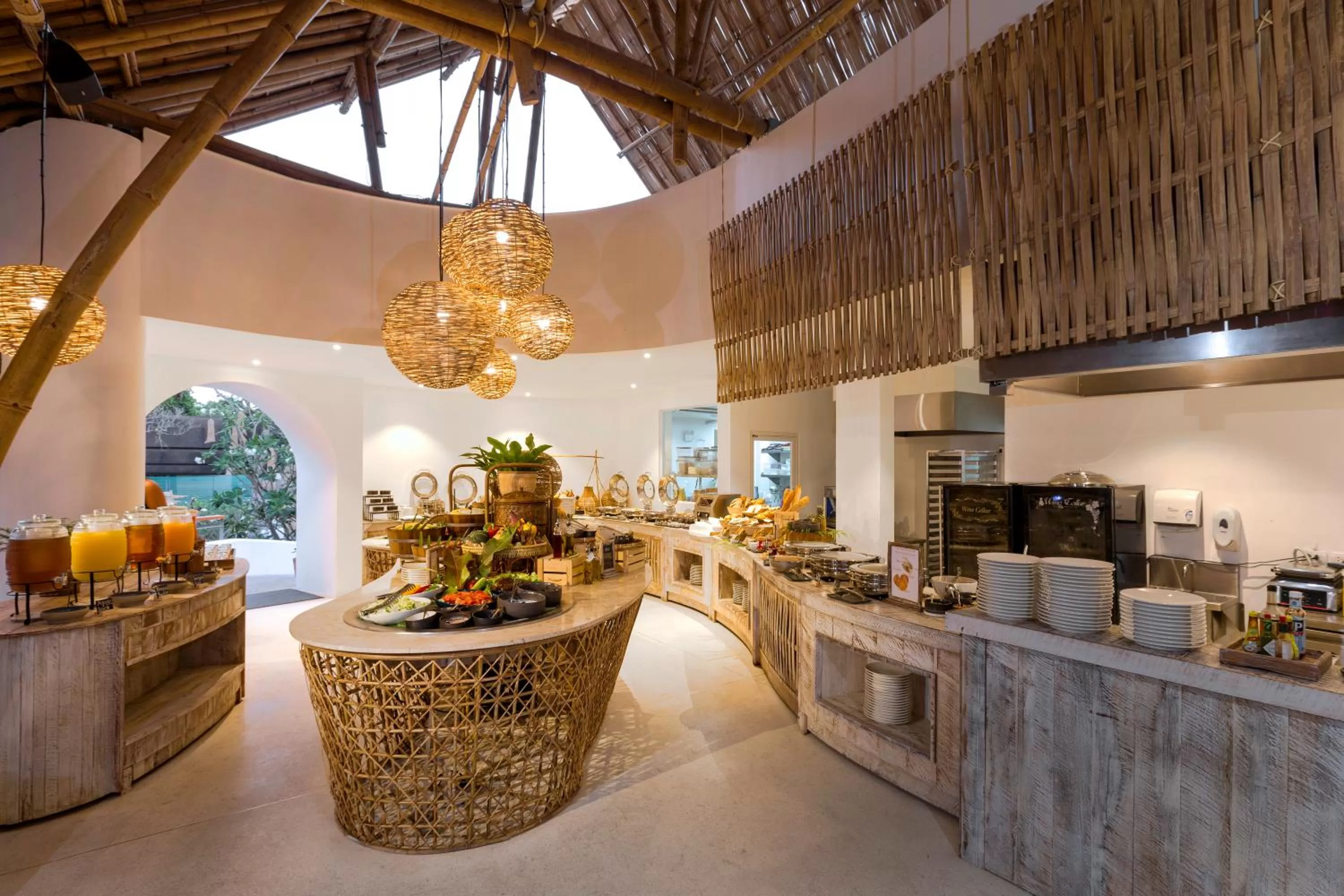 Restaurant/places to eat in Eden Beach Khao Lak Resort & Spa